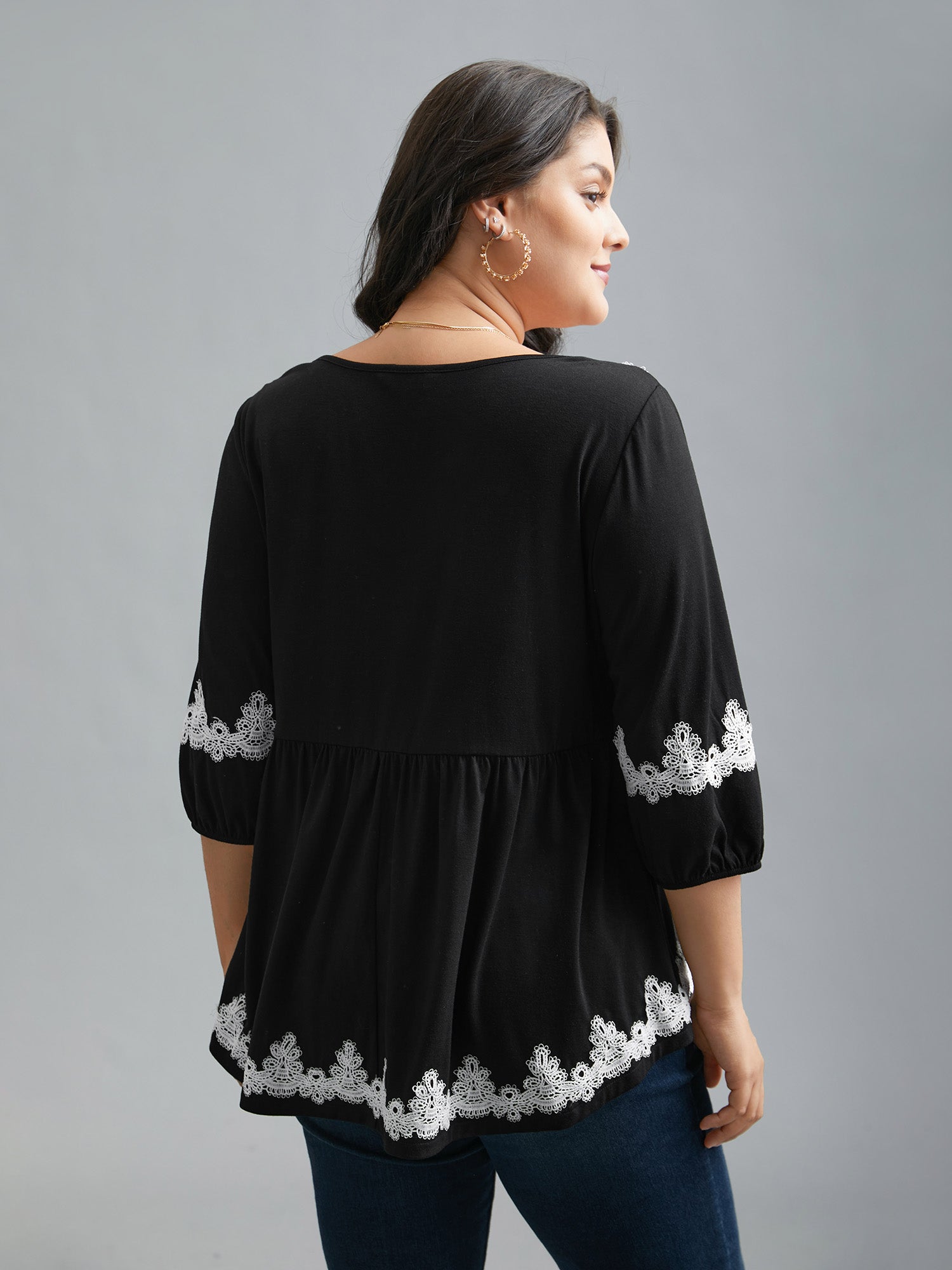 2ed3c9d2-d1f3-4f02-9dcf-adfd10e1e3f5