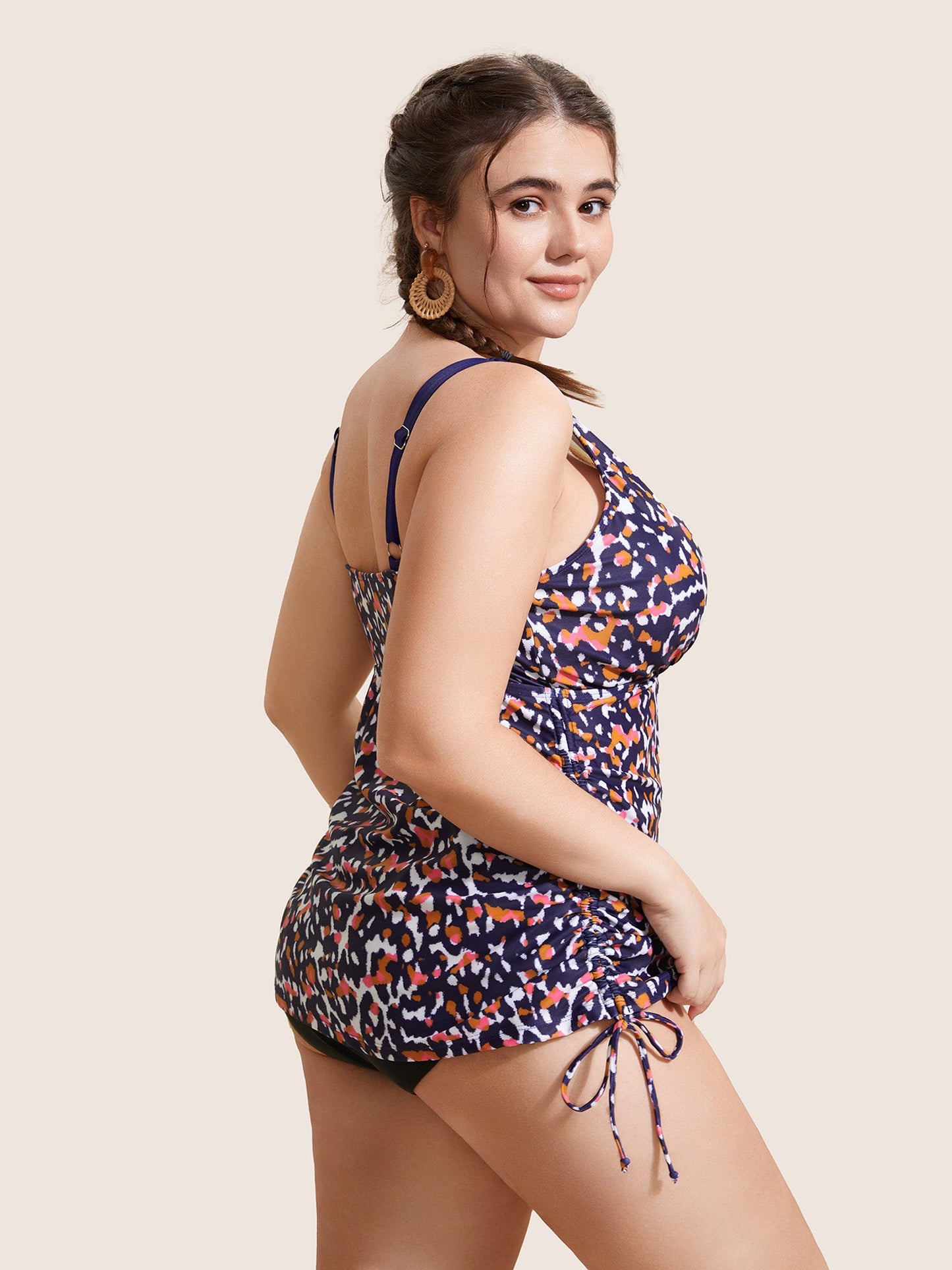 903475e4-d481-4259-80d6-33a1d1673822