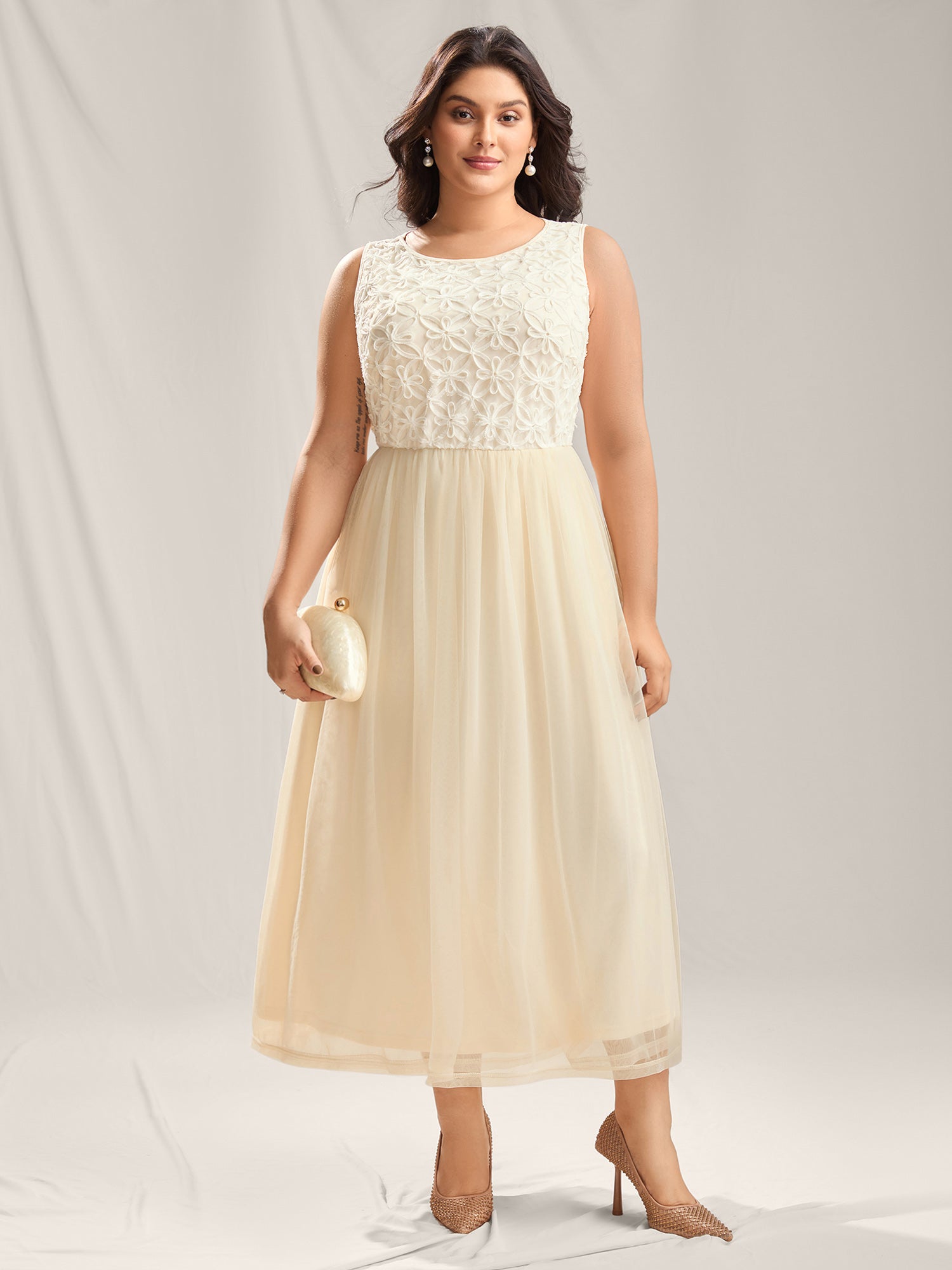 6b381053-d96d-4b32-b2d0-0e1a2332b0c3