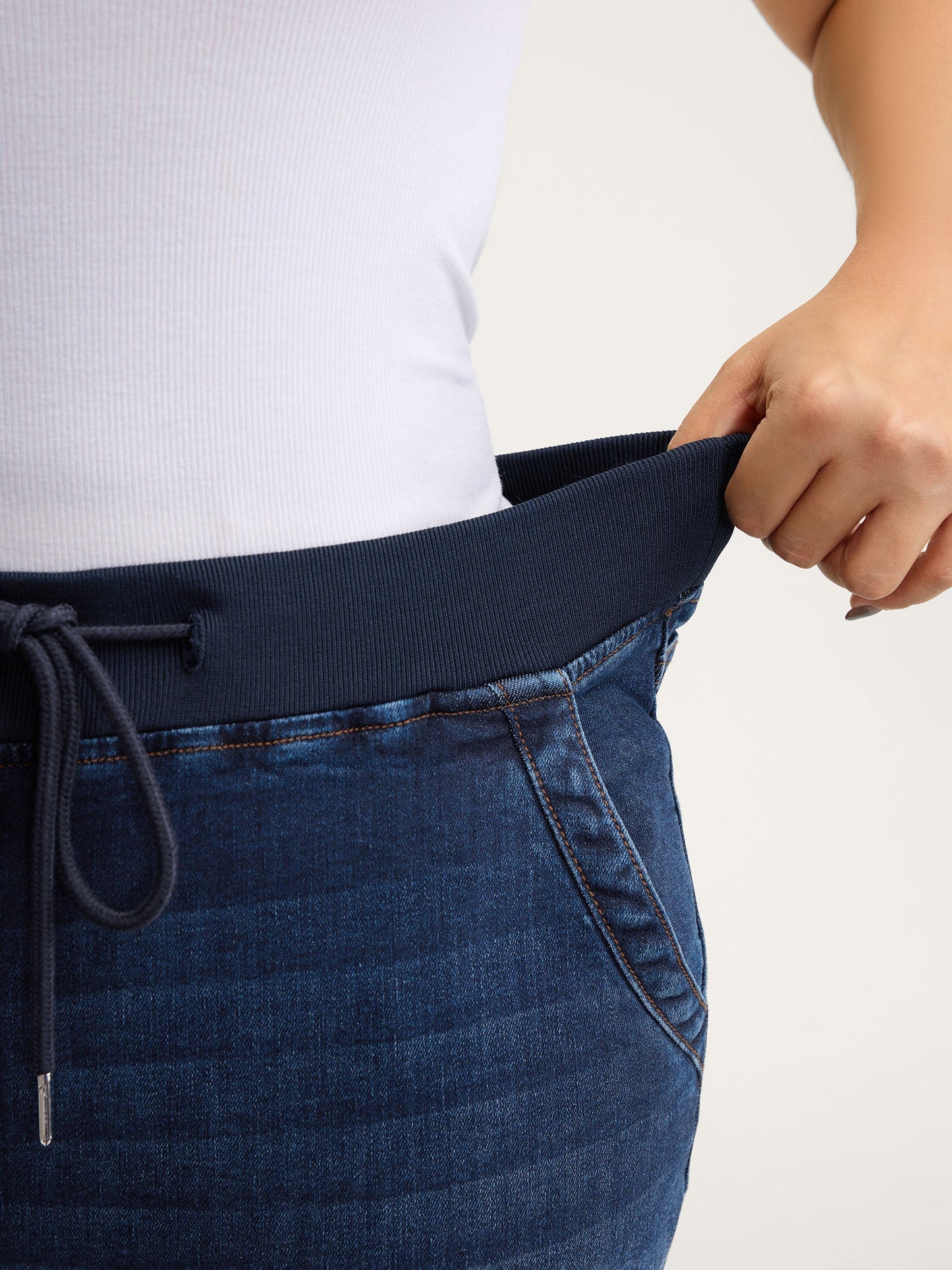 81ff4e49-818a-4903-851d-d4152ddfbffb