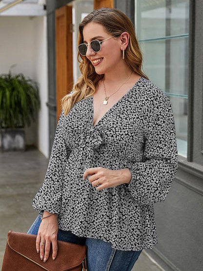 Ditsy Chiffon Lantern Sleeve Blouse
