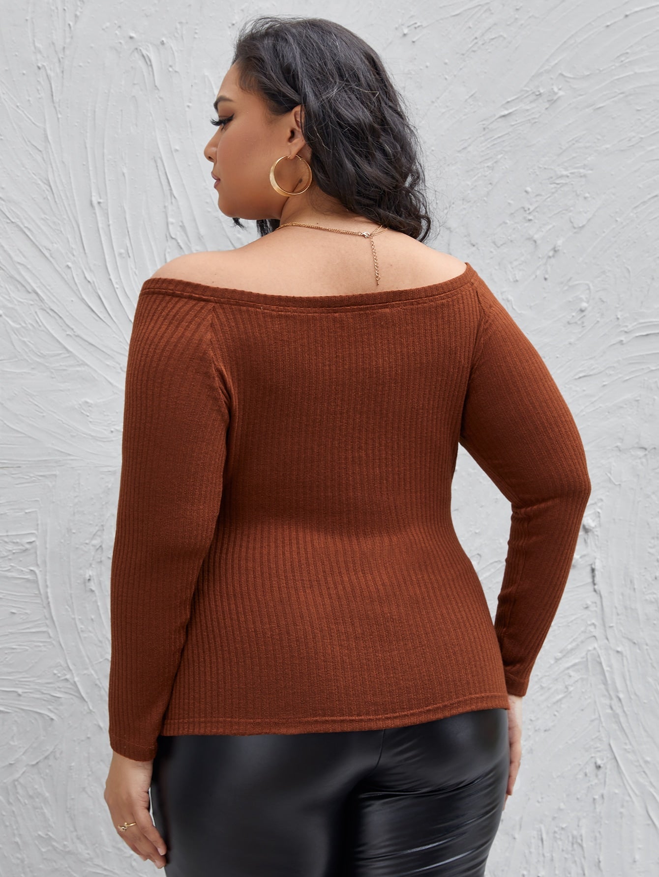 Off Shoulder Rib-knit Tee