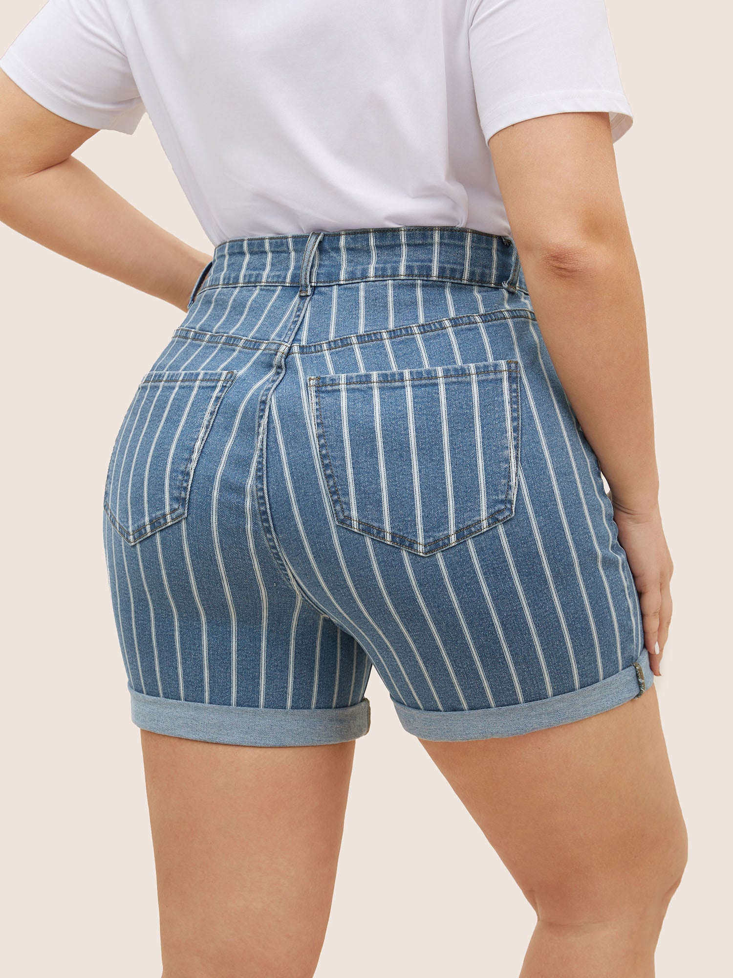 8c0403f8-09f7-4576-95b9-2e088dccfe63