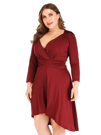 V-neck Creasing Solid Dress