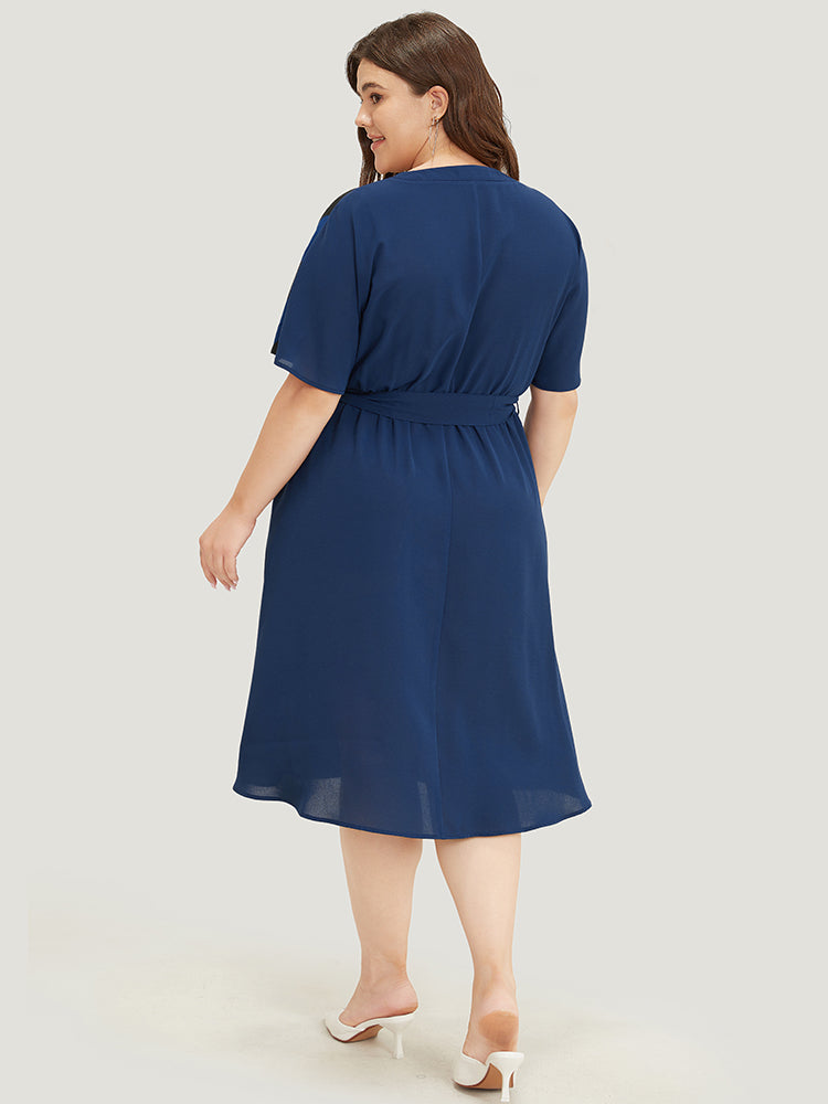 Water Ripple Patchwork Contrast Pocket Belted Notched Dress
