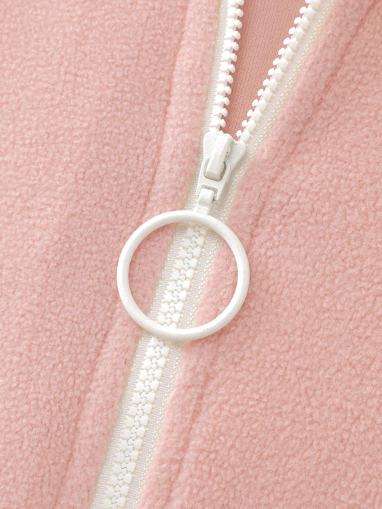 e0b94faf-348f-41b7-8954-b39f5ad64bbc