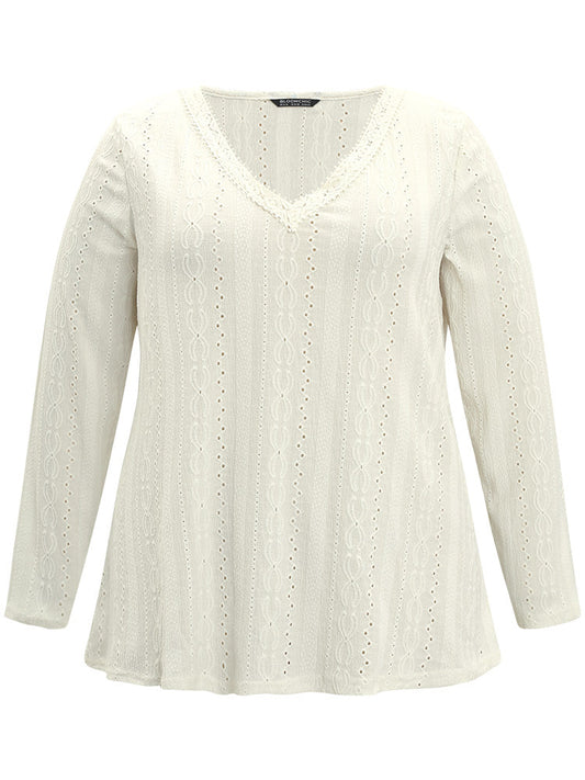 Lace Patchwork V Neck Broderie Anglaise T-shirt