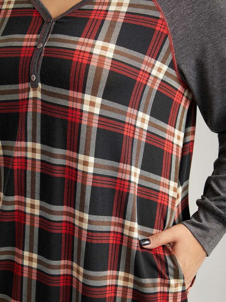 9b76421e-0222-4806-9b3f-e1b8a9032694