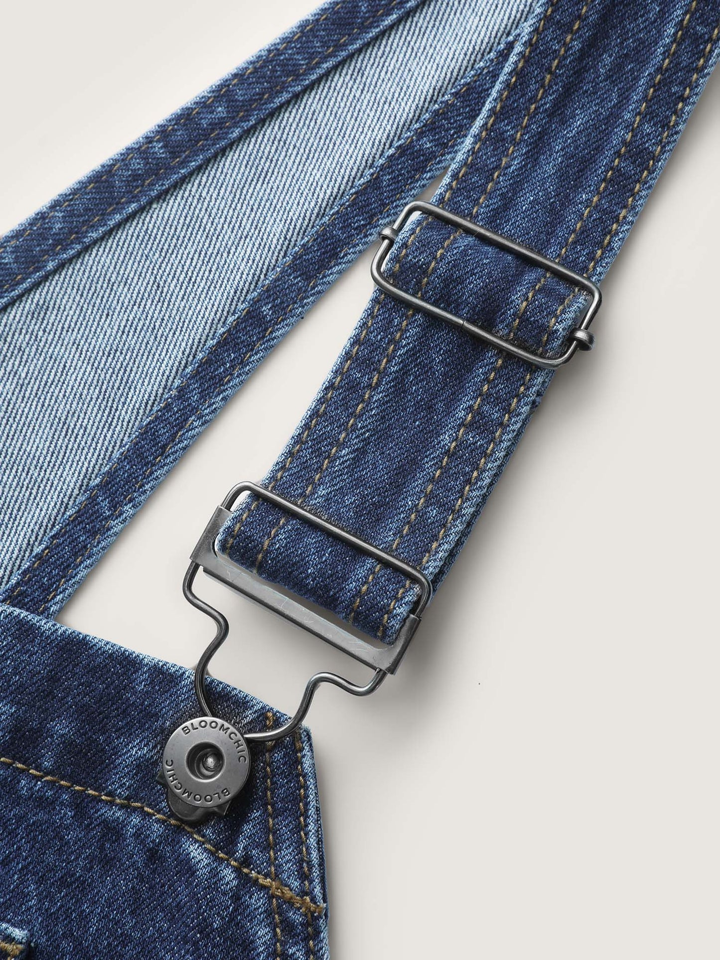 d6361249-126a-49cb-914b-43c34b1ab106