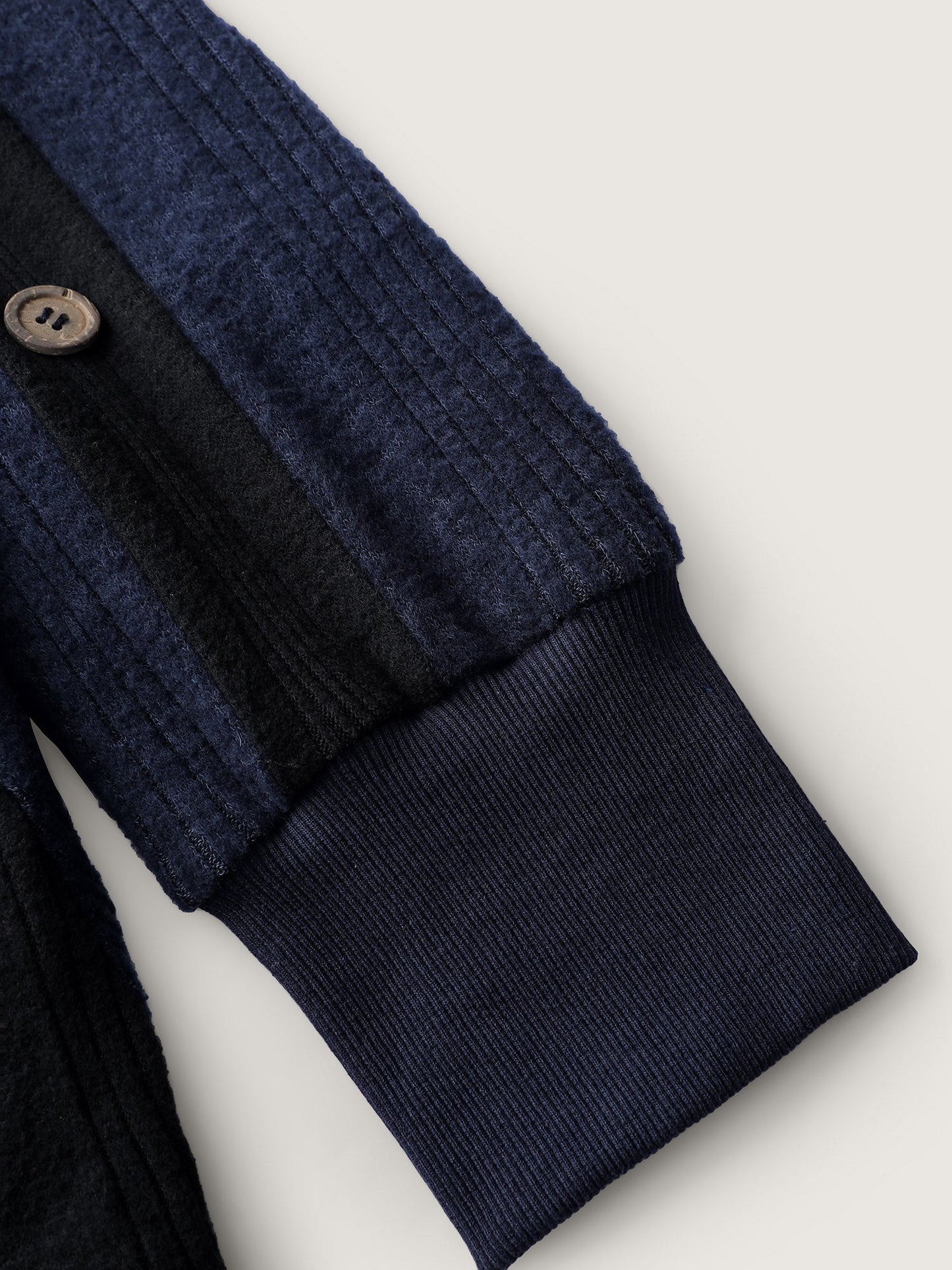 f33fe20b-432b-4af5-ac2b-2d8c918c276f