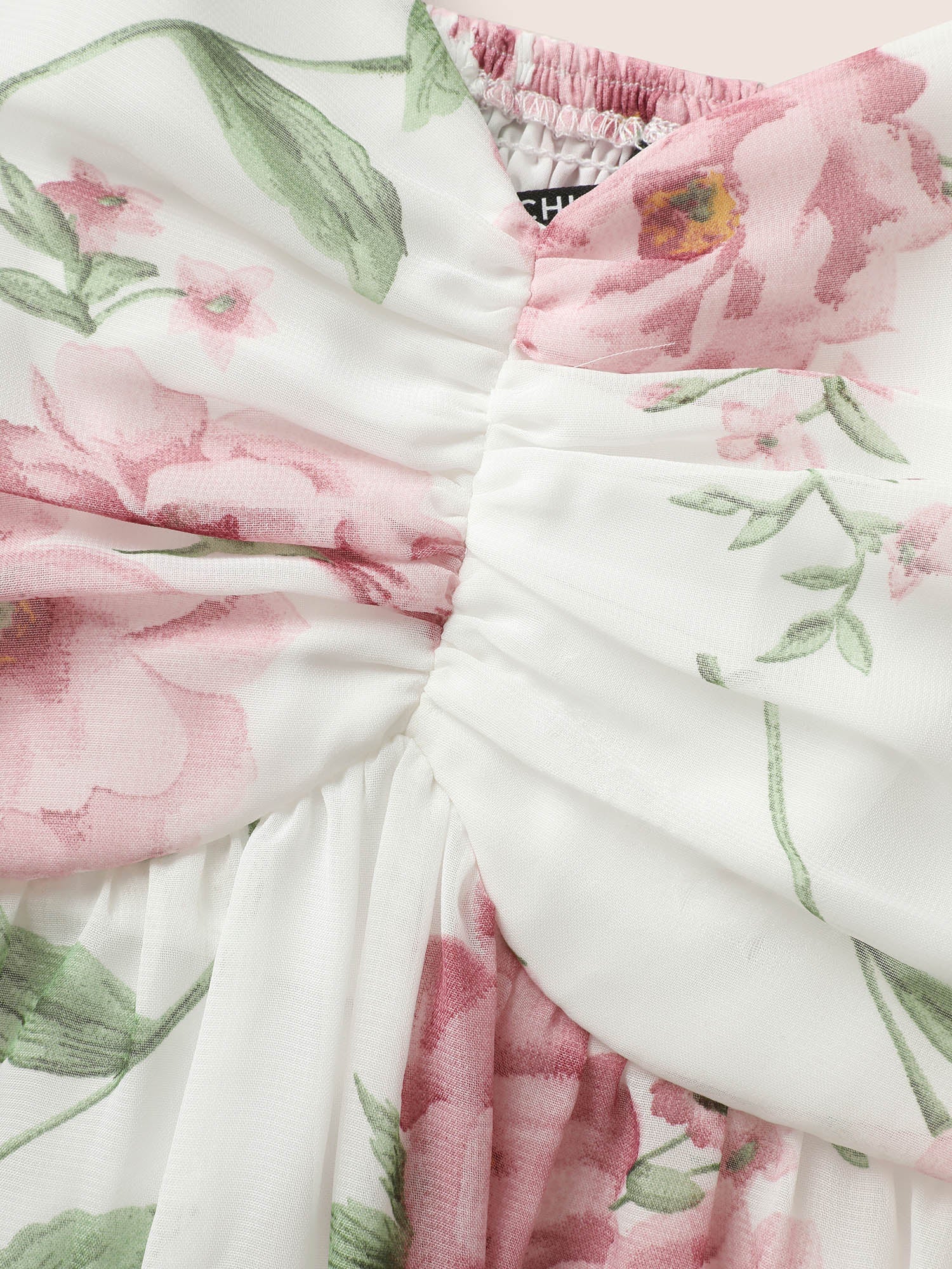 e9f923ee-2e4b-4b4c-863d-f31aeb360272