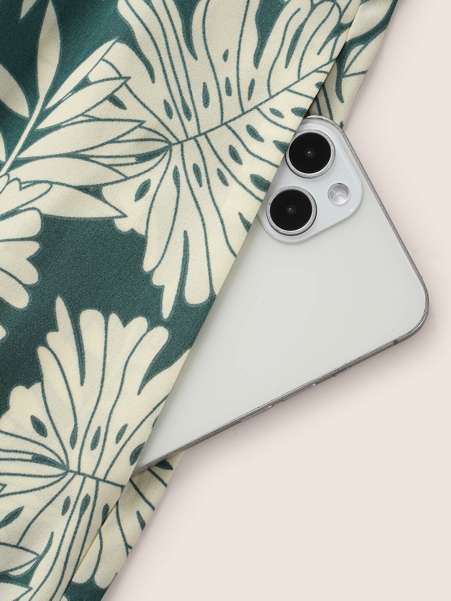 83b3c6e7-4cbf-457d-824a-8822eefc04ea