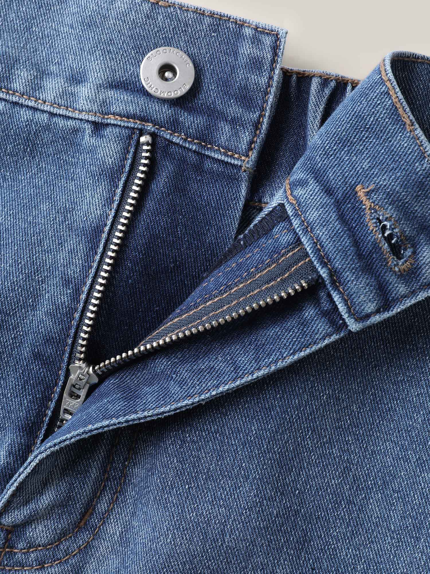 6e04d685-f319-4c40-b862-f23172e3f867