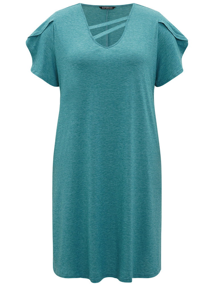 Supersoft Essentials Solid Pocket Keyhole Petal Sleeve Dress