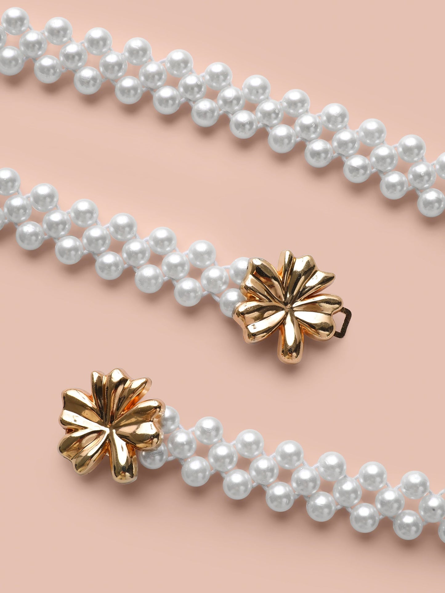 ec95ec00-b280-4fdb-a9e9-4a4c7b513443