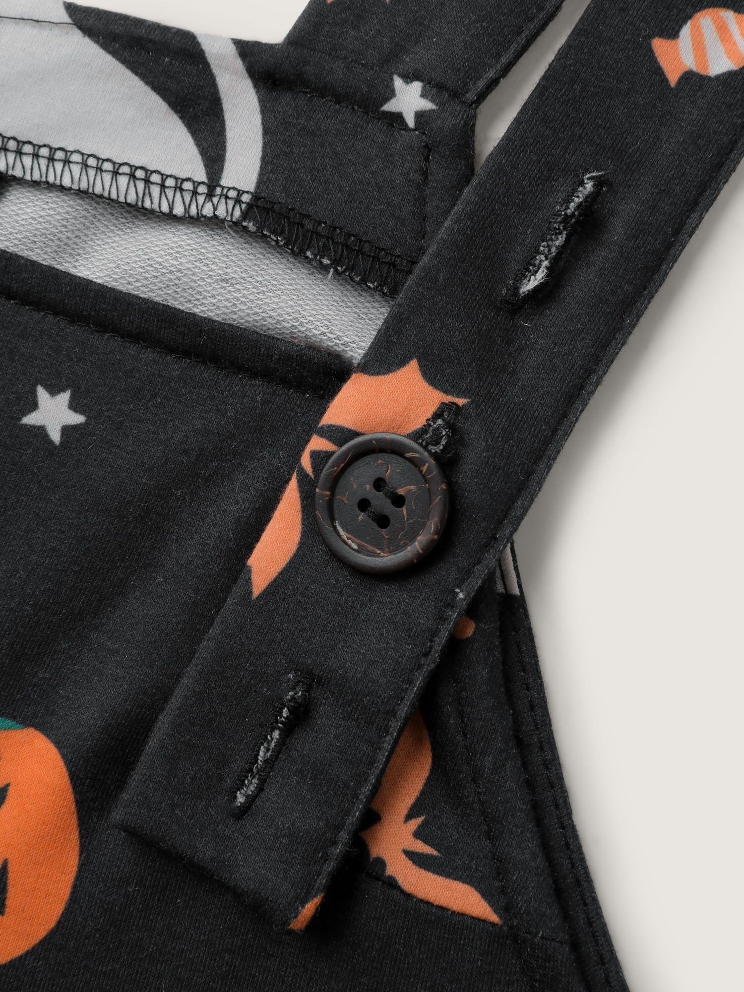 699608c6-06a6-426f-b74a-765fd1e8b5bf