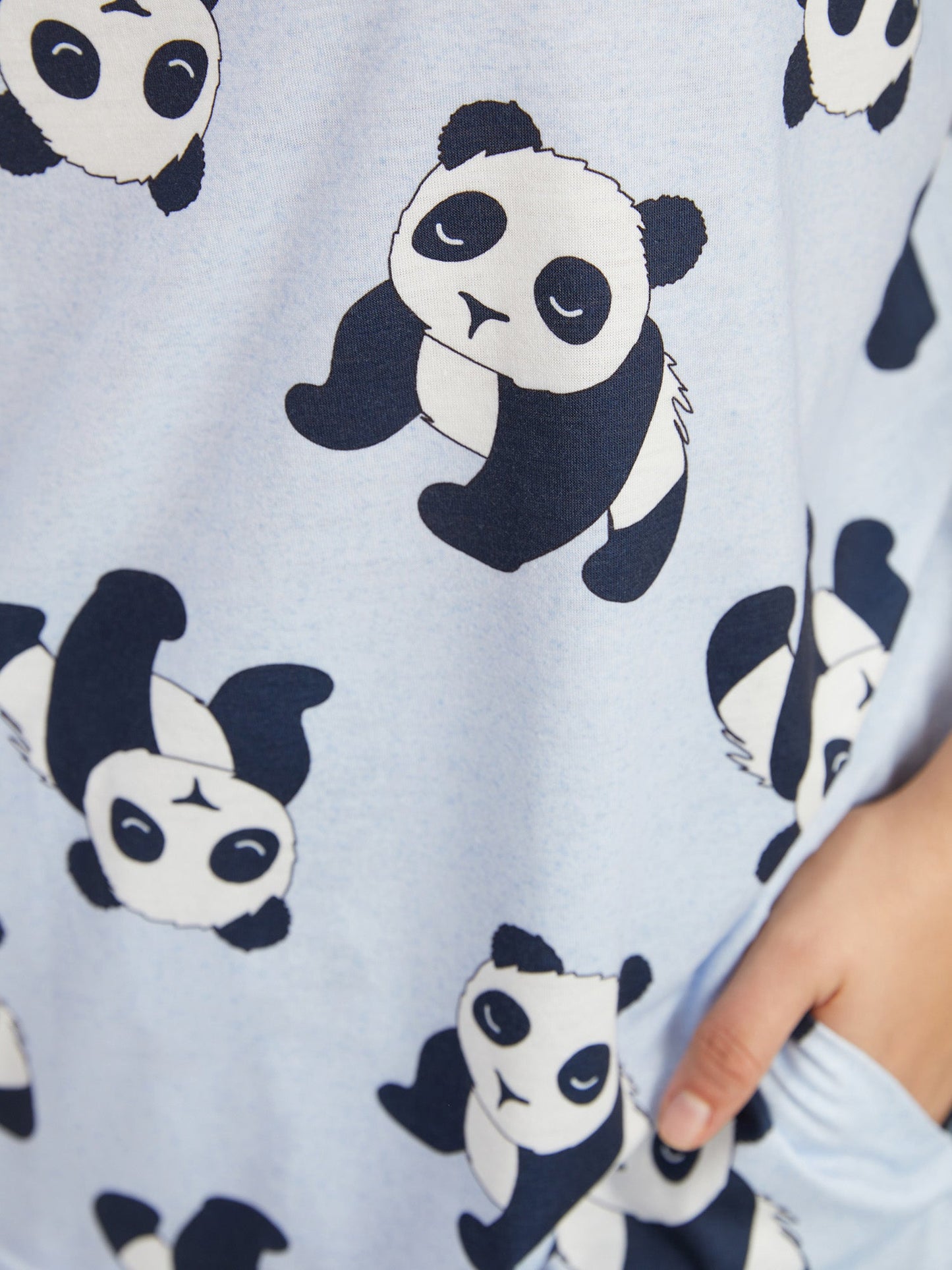 69c6930d-2bae-4a30-8a0f-1a8d1dee04fa