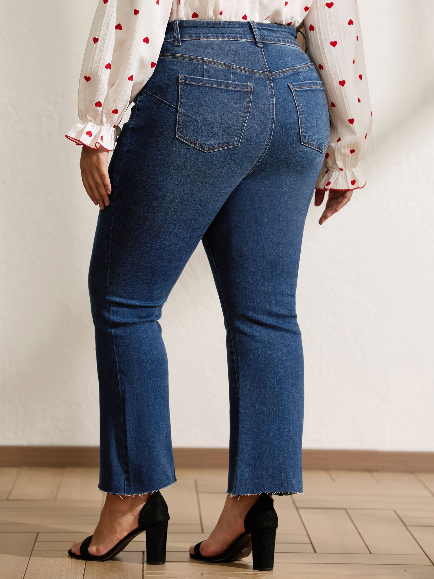 66b85e3b-c476-4ac3-b2f8-d6676bb9c206