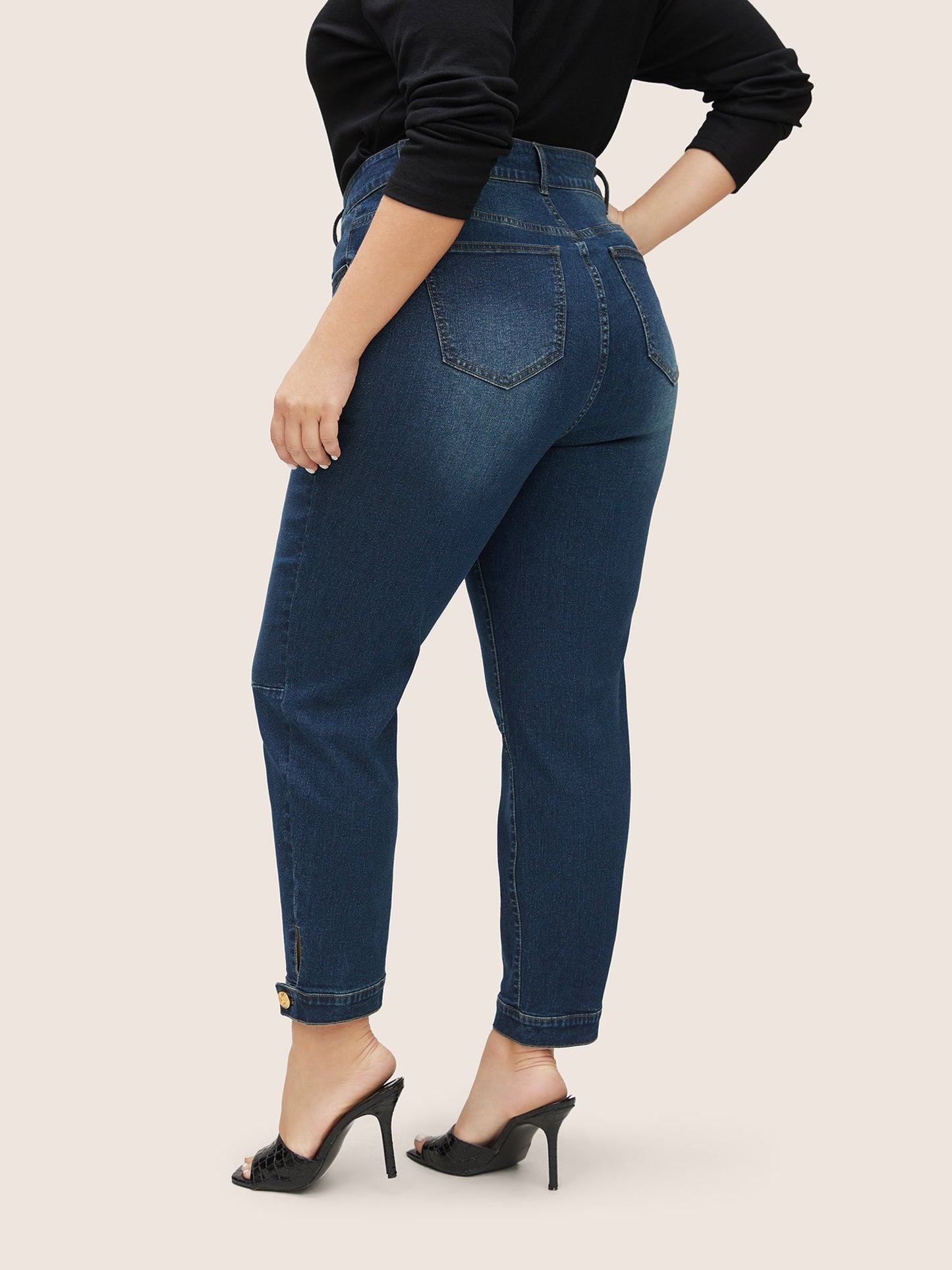 206741eb-ff9d-4b69-9906-93e5e3c2f4a4