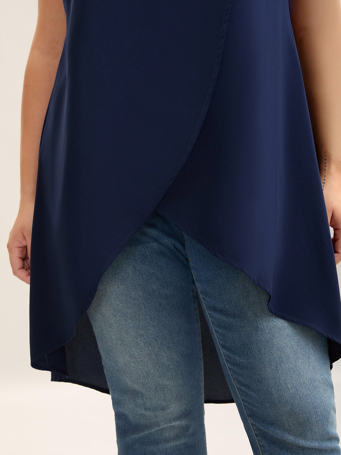 a76d9a00-e290-4fa2-8dd1-1efad83b6b6d