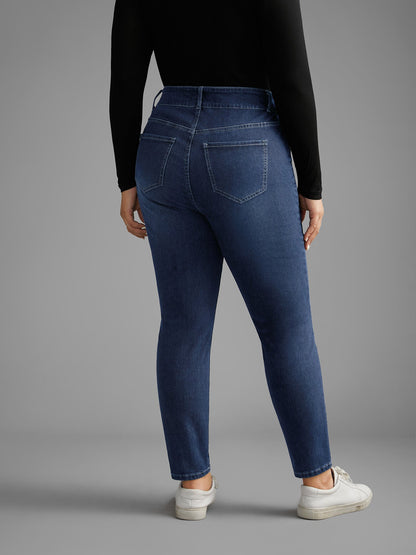 7501d826-7393-4ca4-8baf-30b238c76ea6