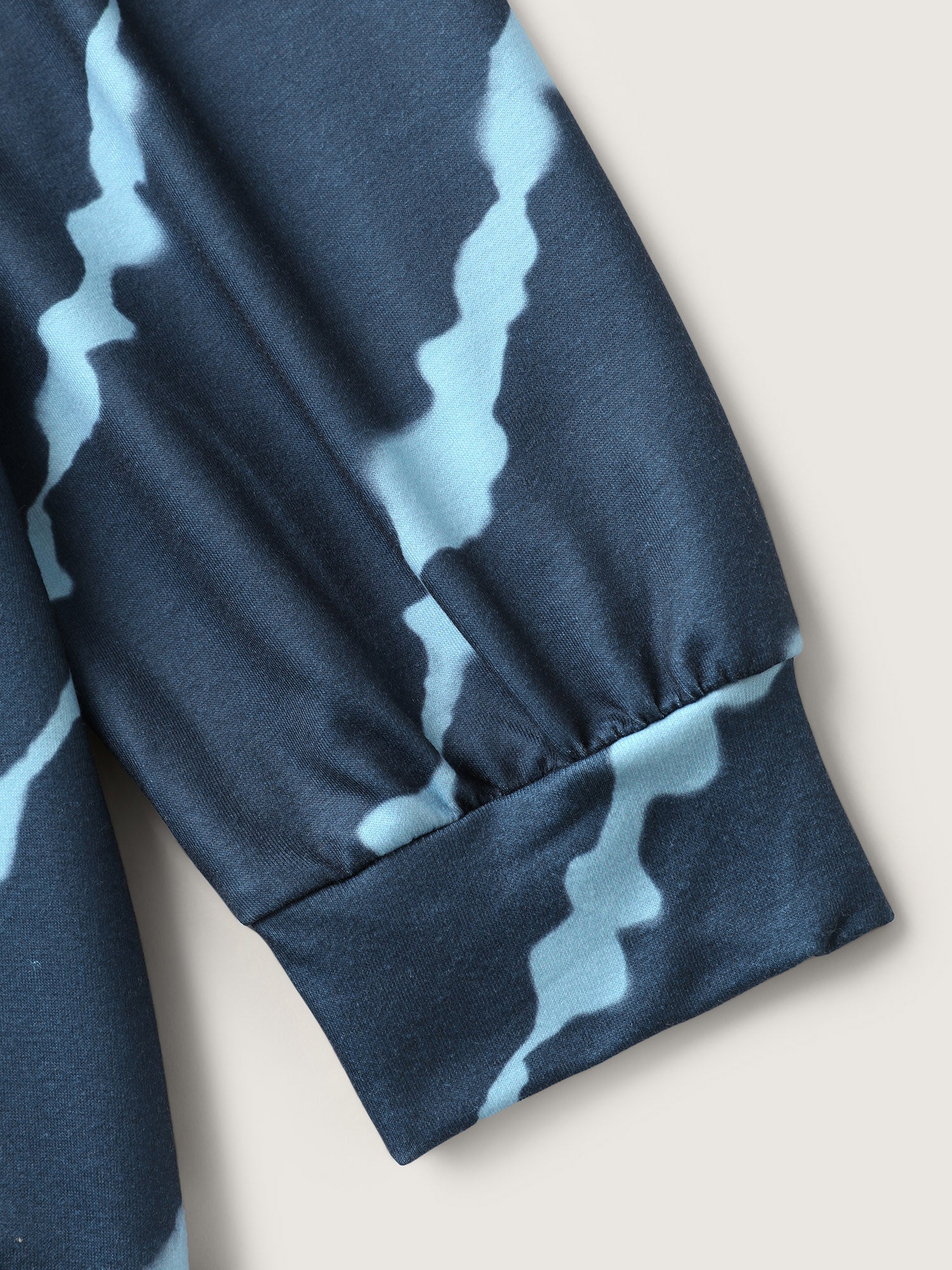 83ae3ec3-77ce-4242-8439-d391e82bf1f9