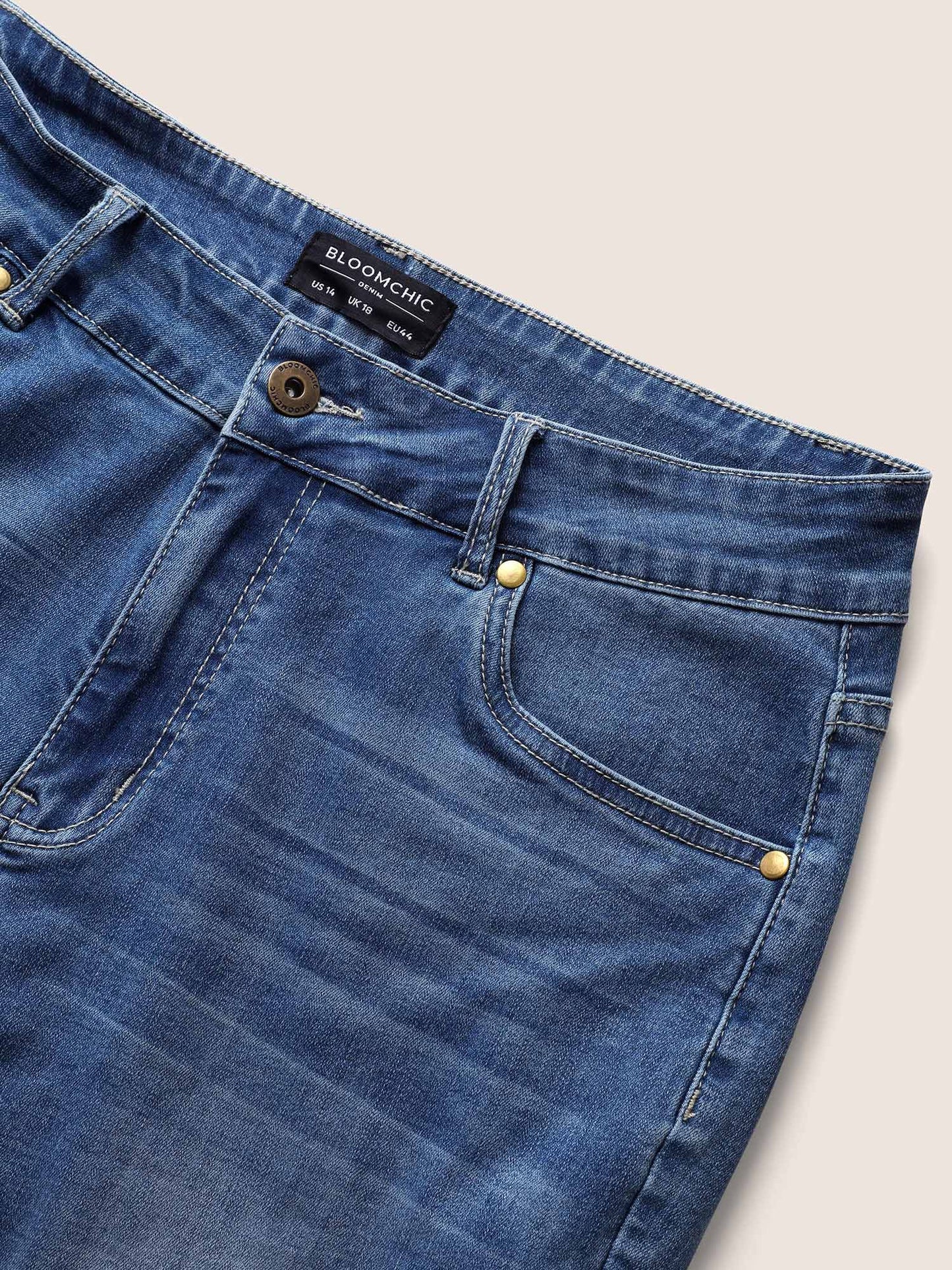 b63c2e02-4672-4aa3-aac2-5c3c37633bef