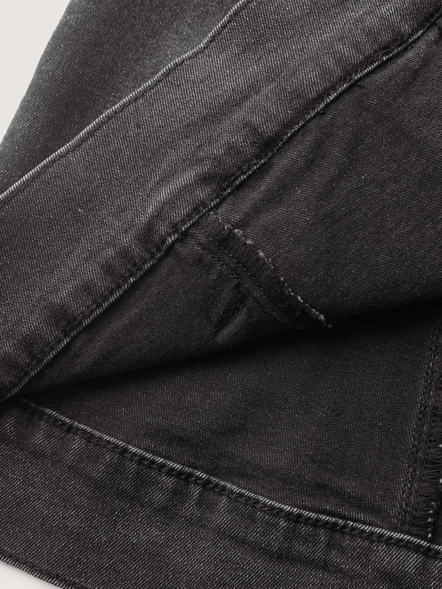 0b8a01f8-235c-4d8a-8e5e-e73fcda53e19