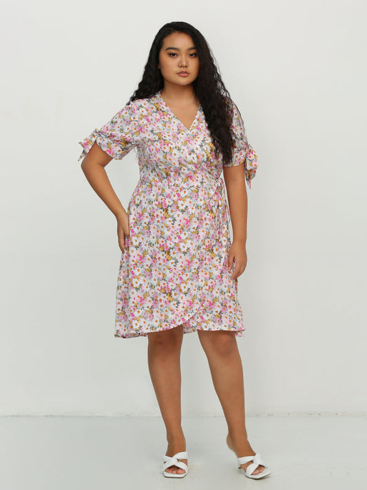 Ditsy Floral Knotted Sleeve Dress
