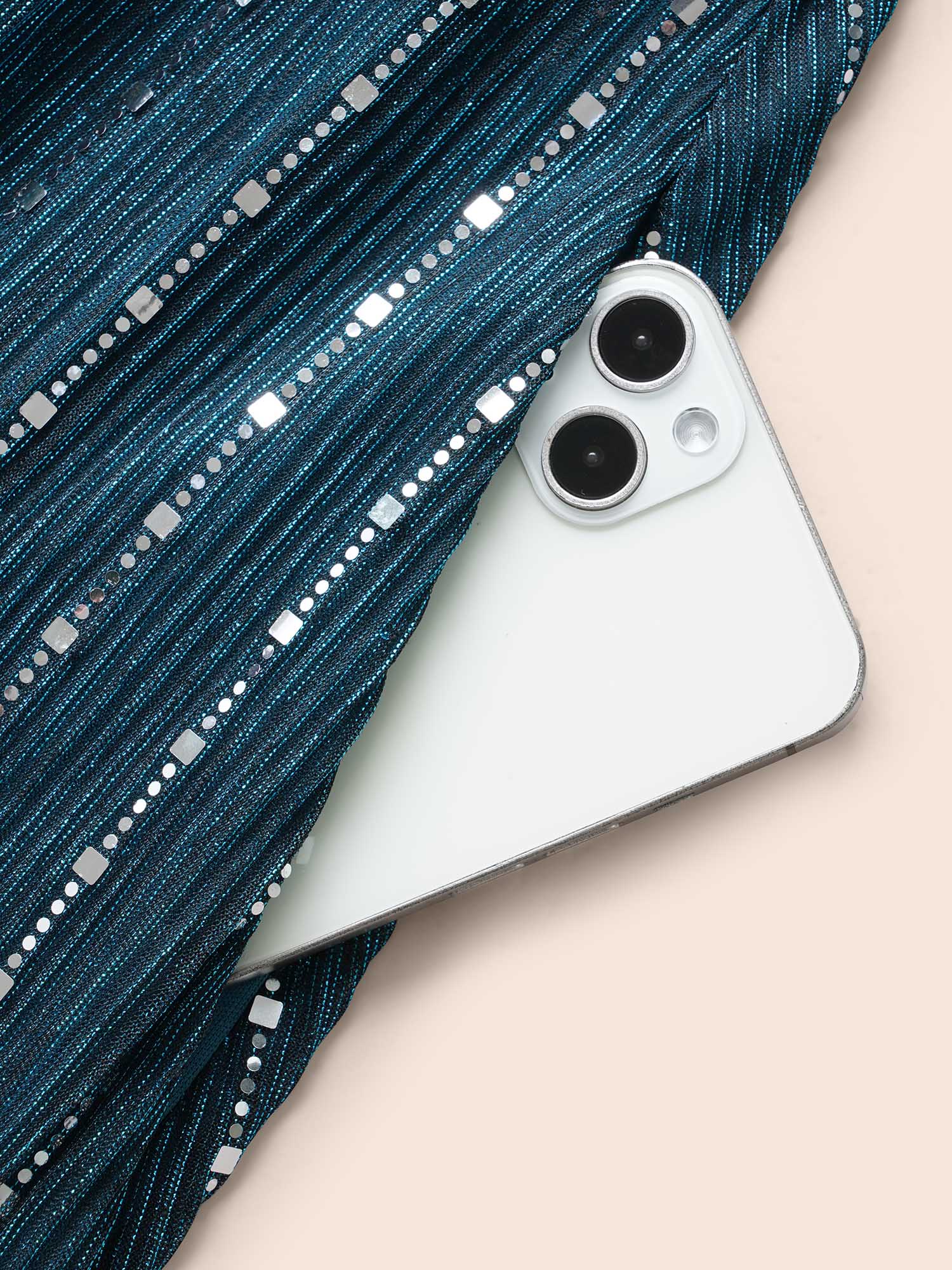 86afbfd7-f23c-4951-a43f-990826a70ae5