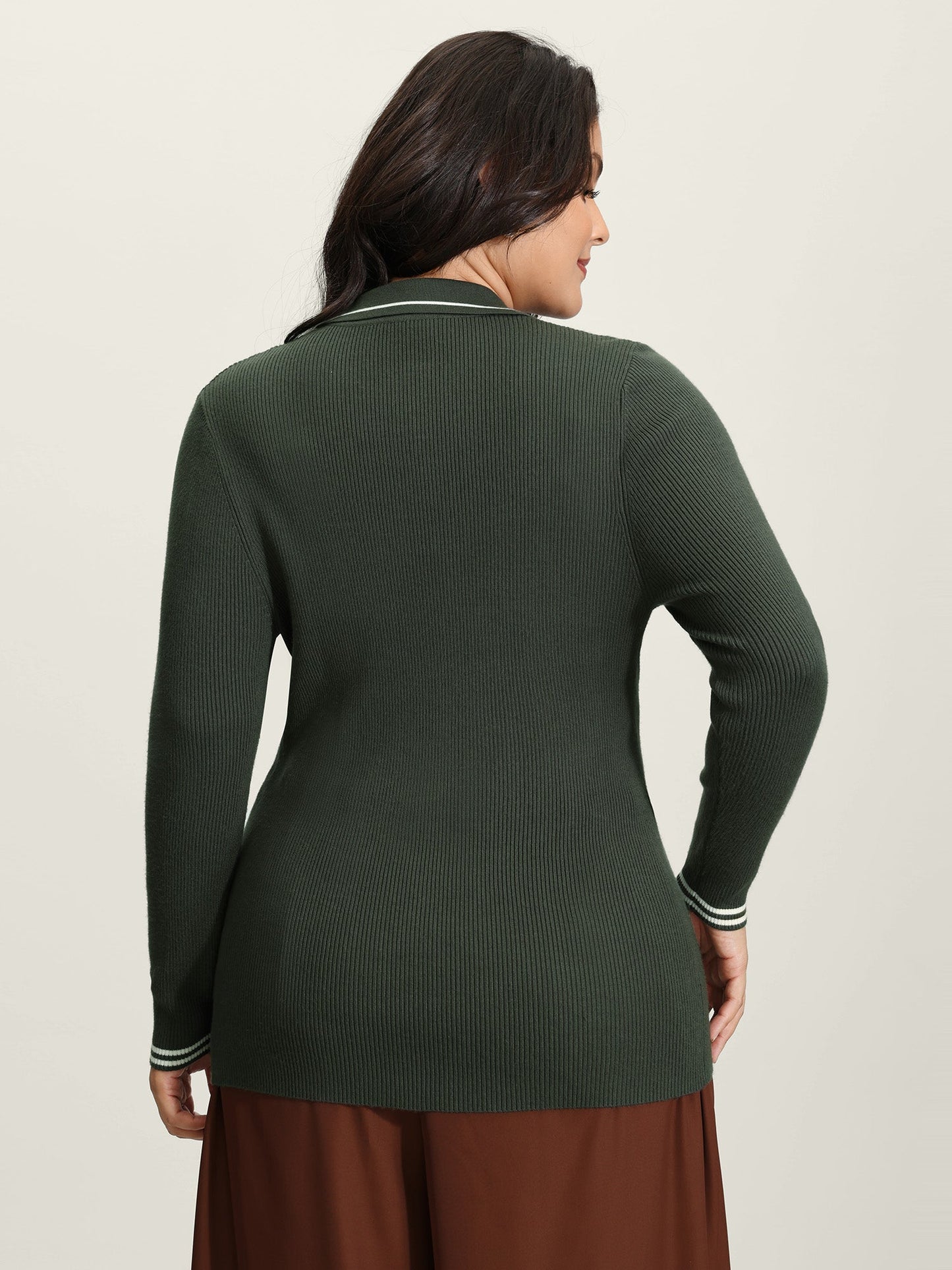 b6c880ee-621b-467a-afa5-83c9e1e73126