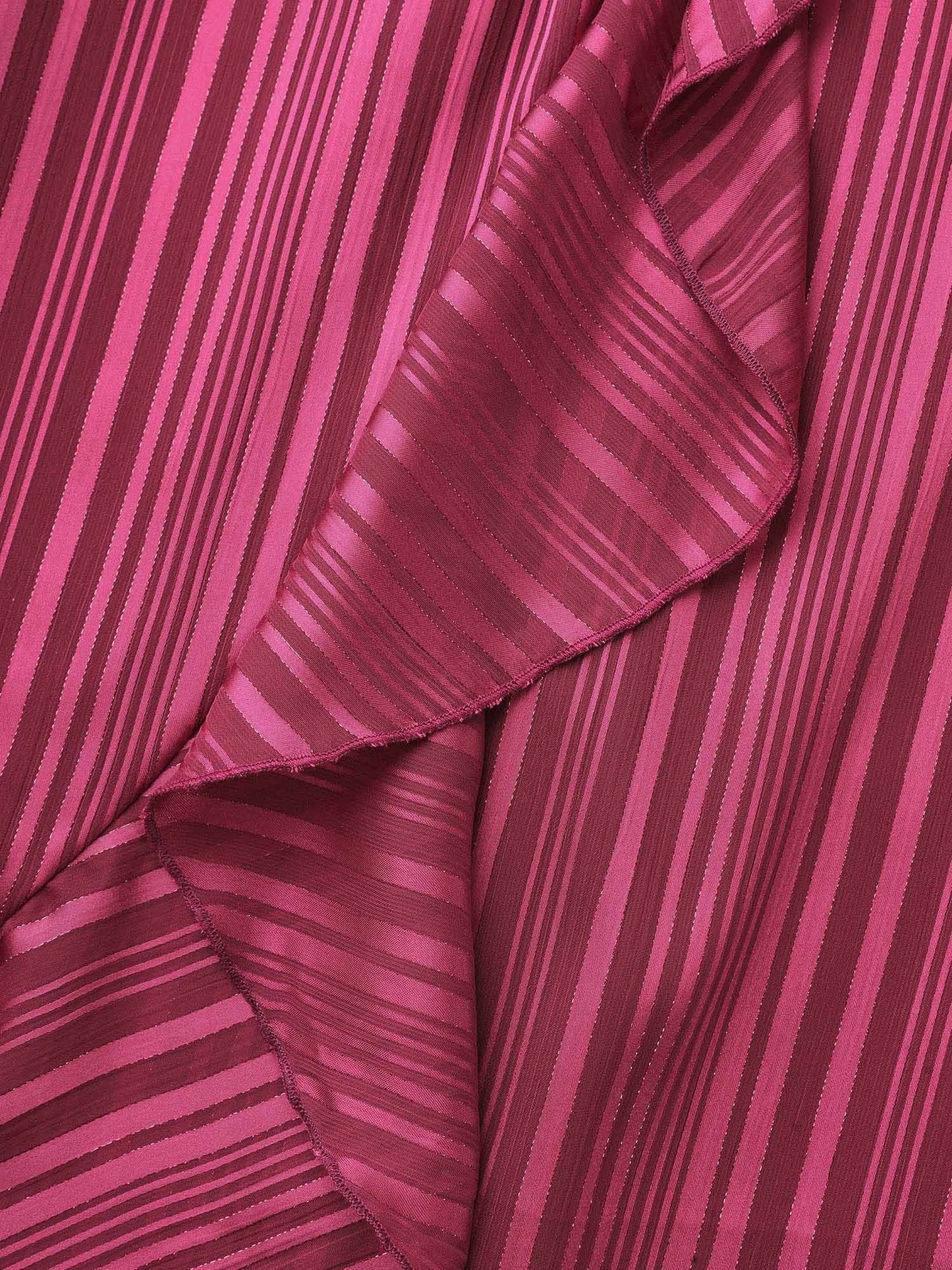 8bf436db-f6eb-4c6f-bbdc-93bee817af04