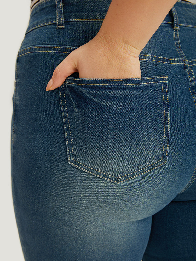 57ee856f-4bb6-43e6-9d11-f90019a96d84