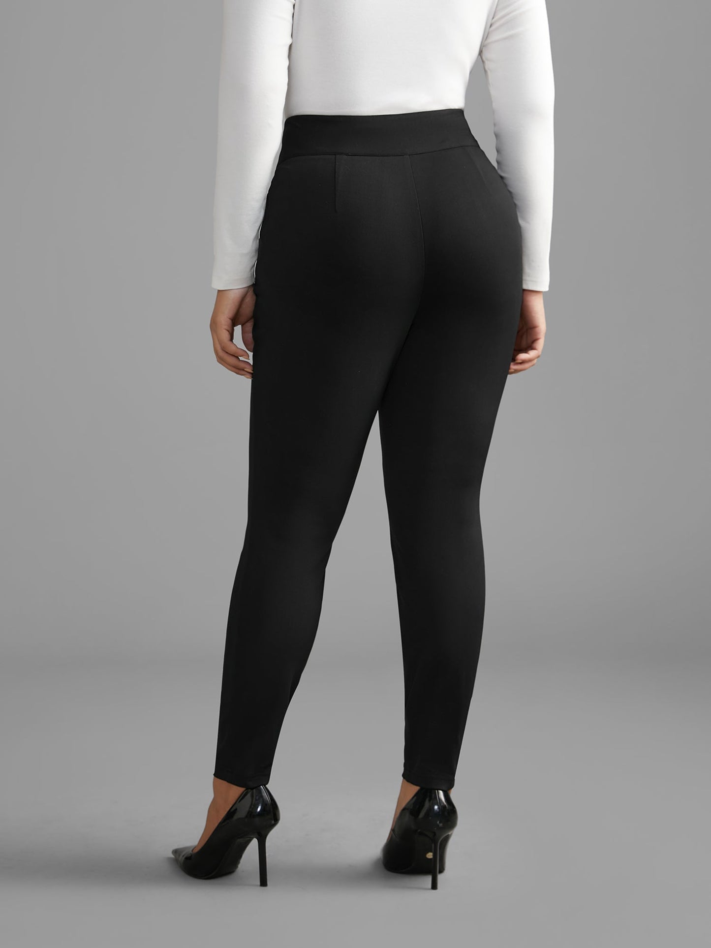 12e42100-323c-48ef-9b50-d5165d44aafd