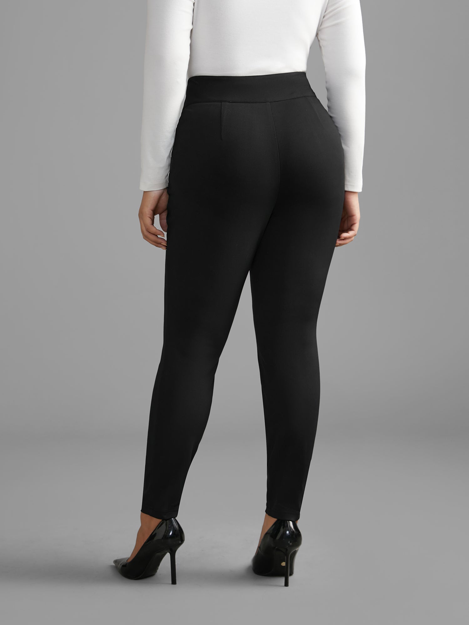 12e42100-323c-48ef-9b50-d5165d44aafd