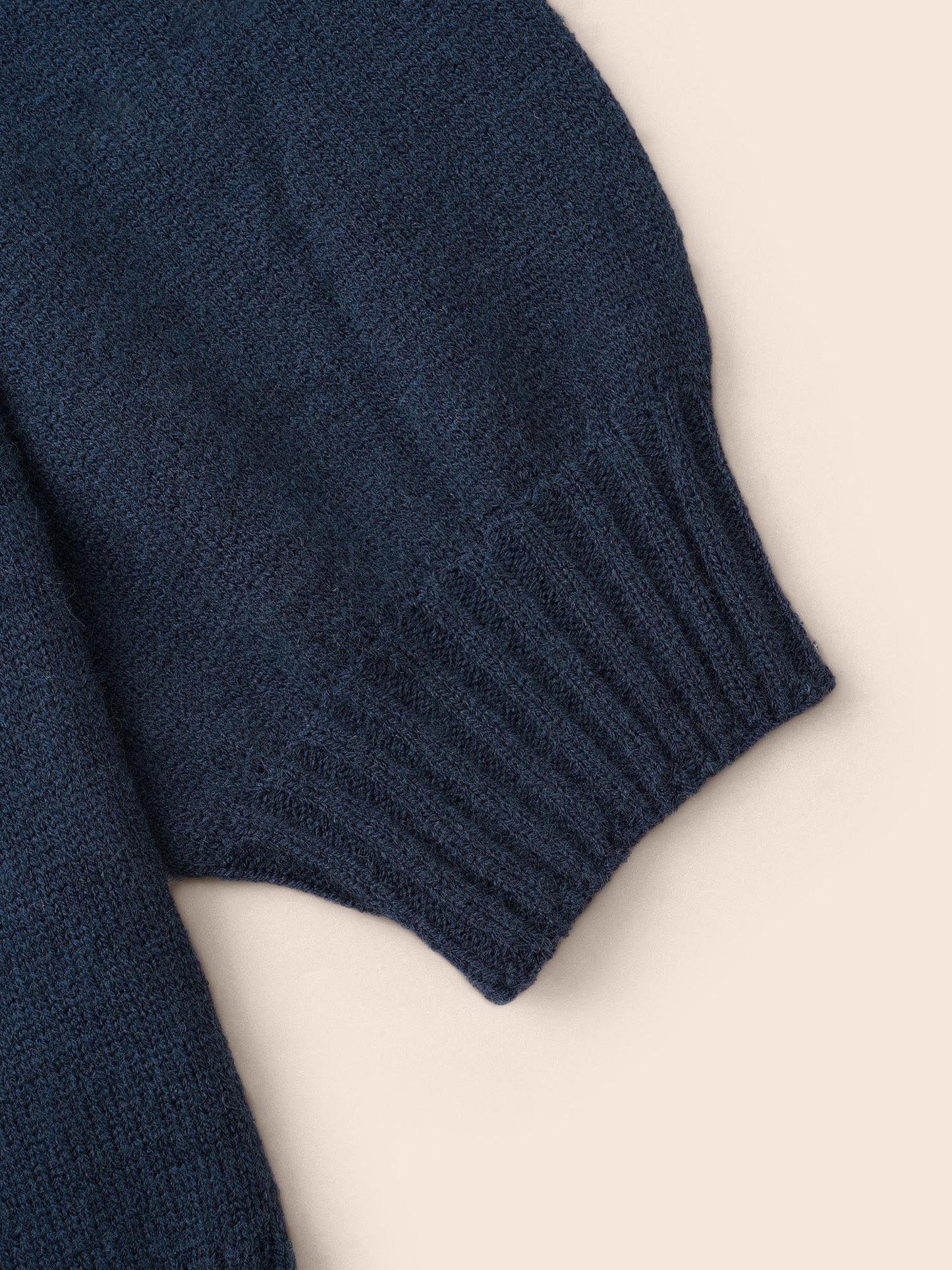 2353c472-ff68-4ae3-8de7-677b6940c820