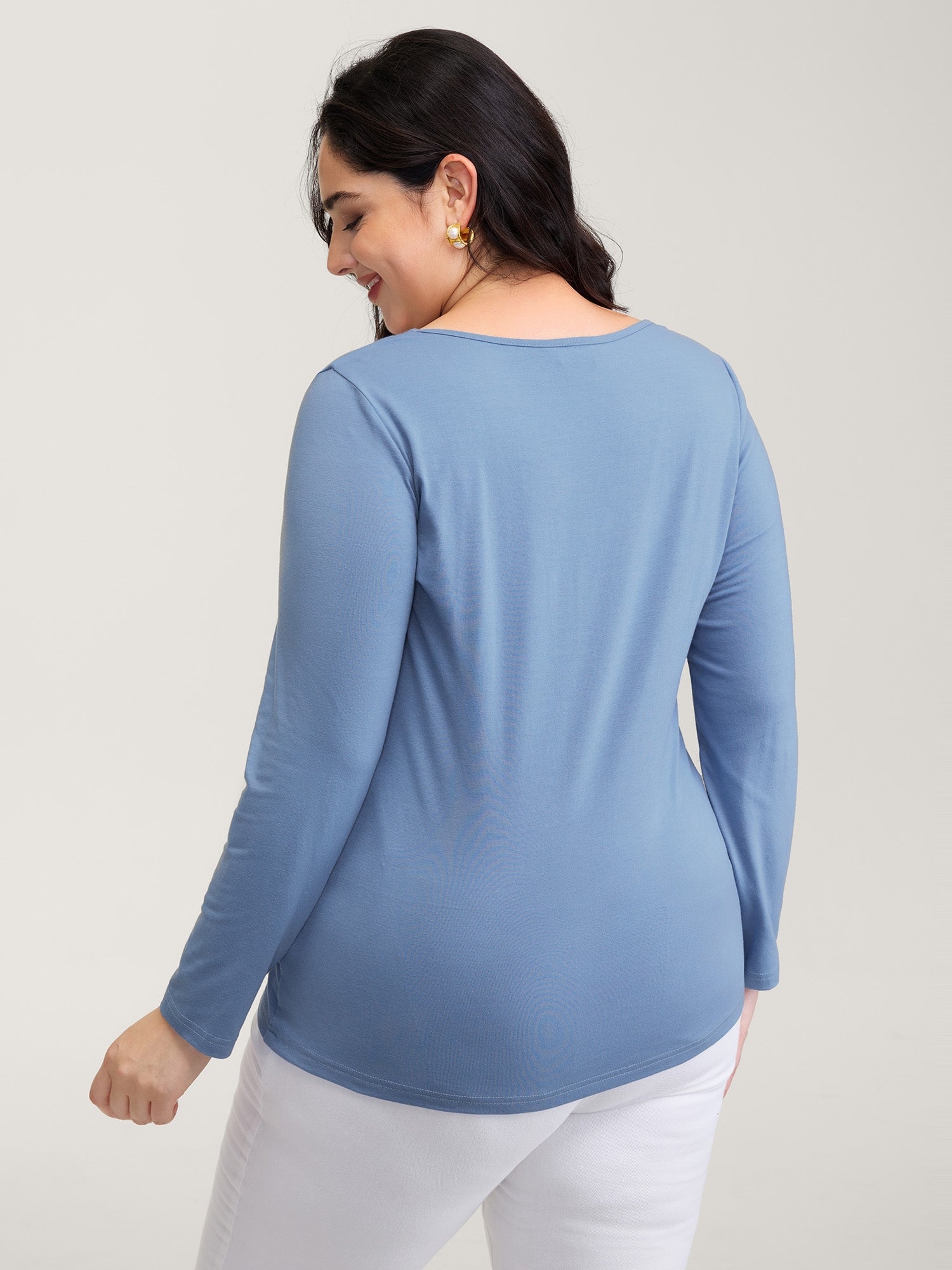 f05c587e-9260-4f40-978c-cb1acf490ea6