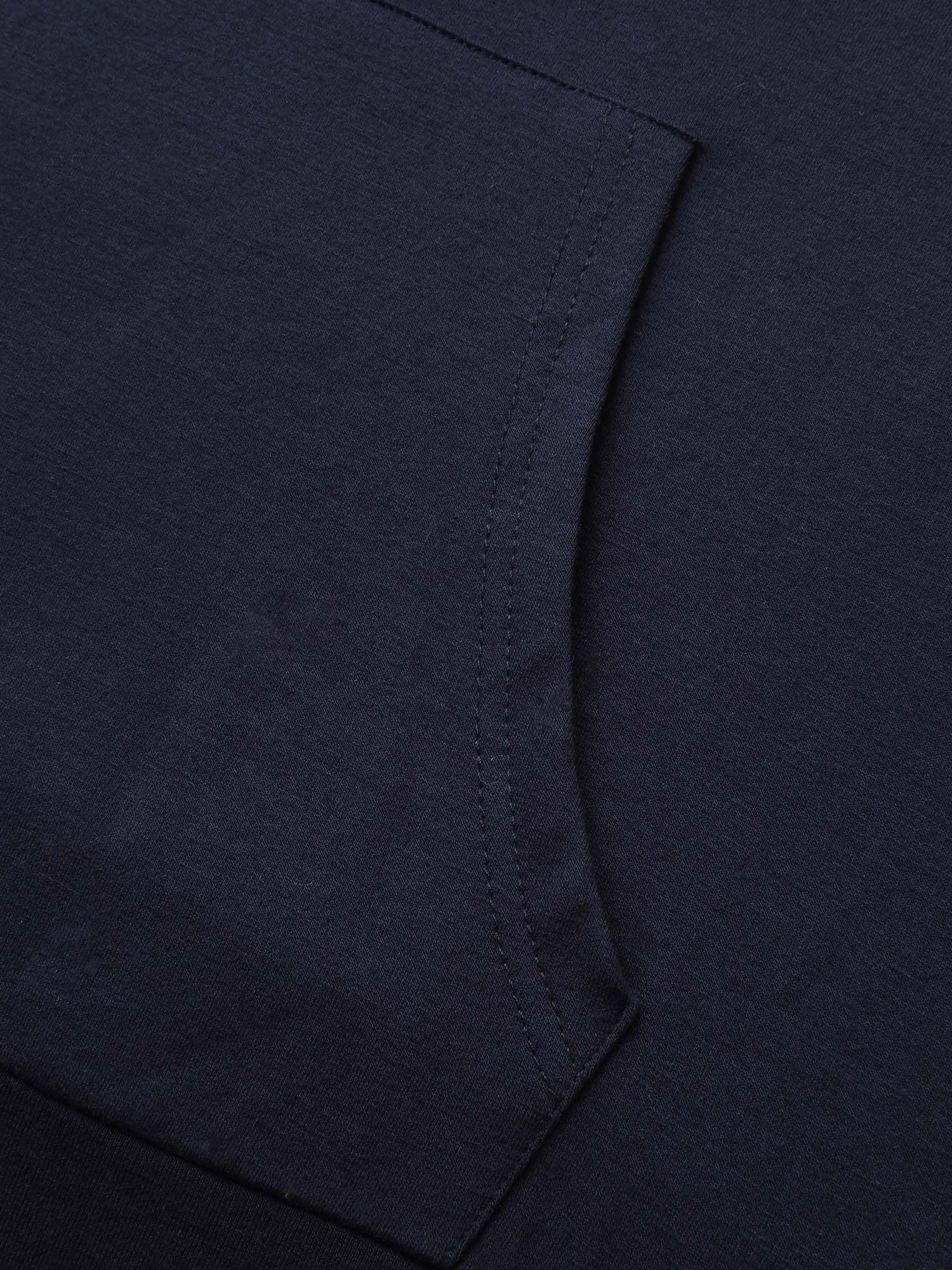 4887edd7-9af1-4817-905b-d61f5a0a9fd9