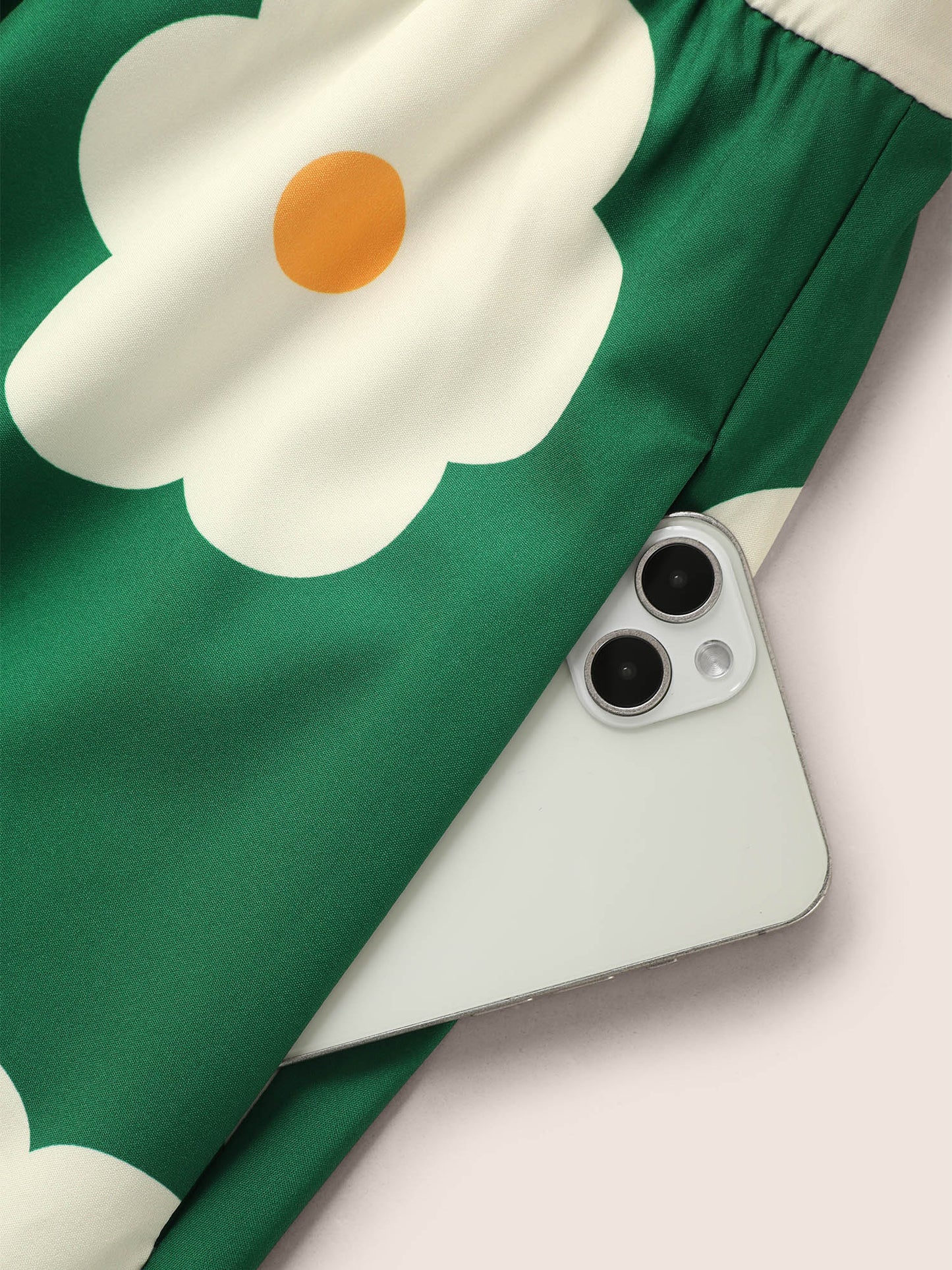 696f8888-bca9-46df-81f5-b293f7b6a109