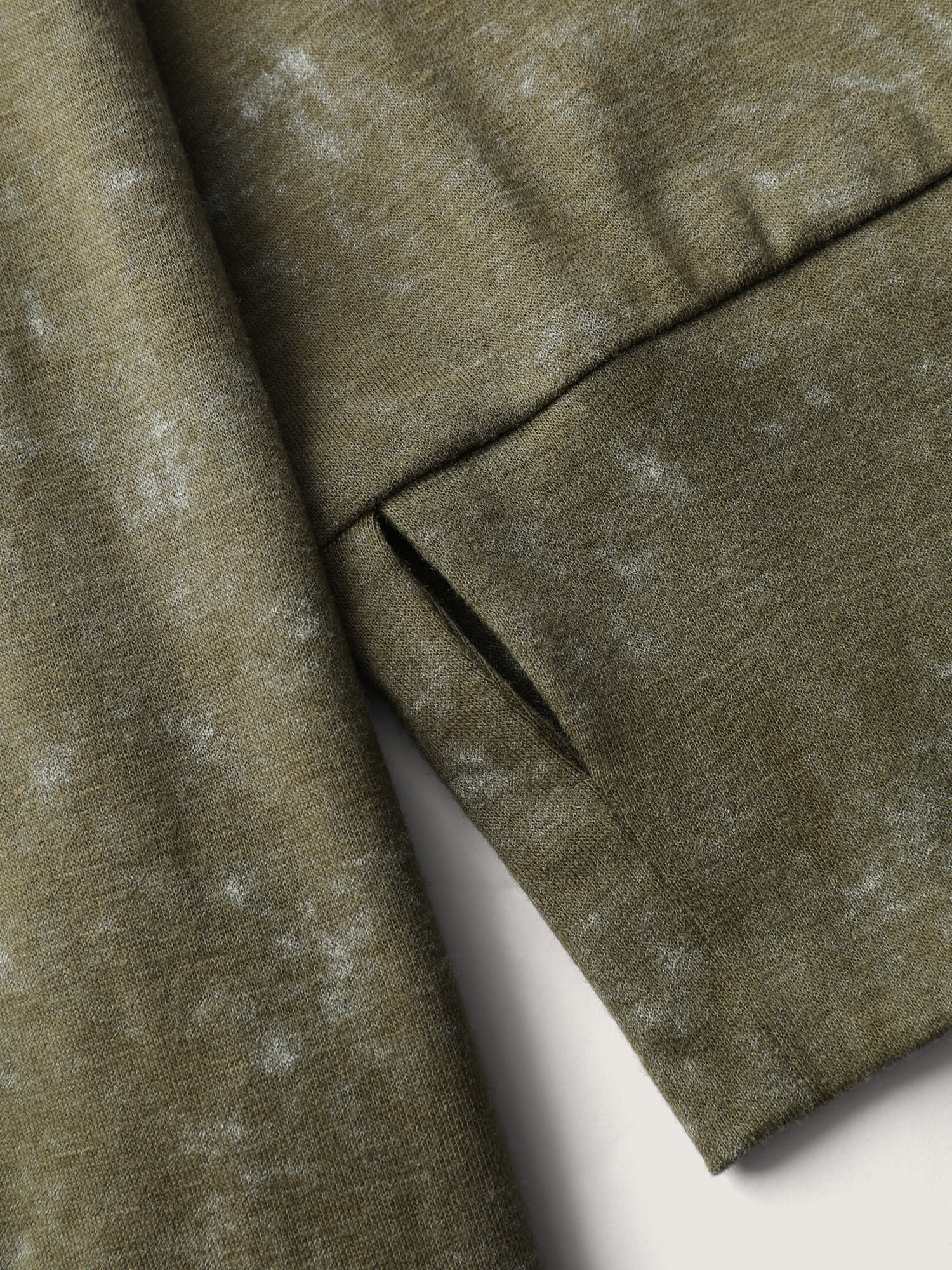 d3a9b508-0595-4c18-9856-86736f2be351