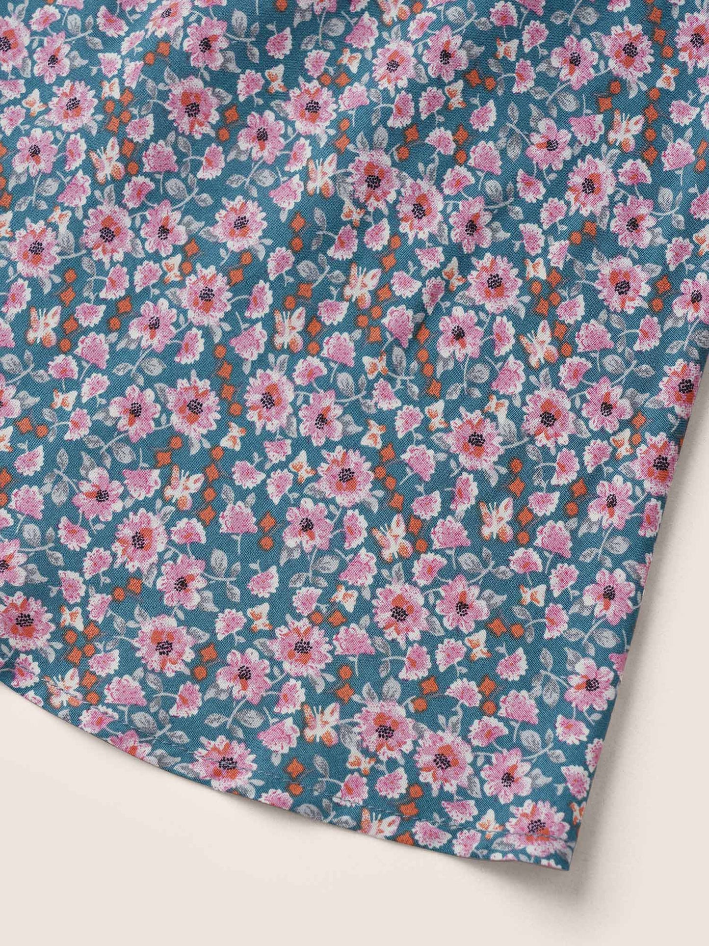 3b296cc2-1807-436f-bfed-6c421168912e