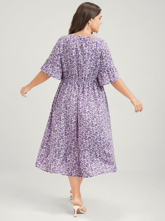 Ditsy Floral V Neck Pocket Gathered Ruffles Midi Dress