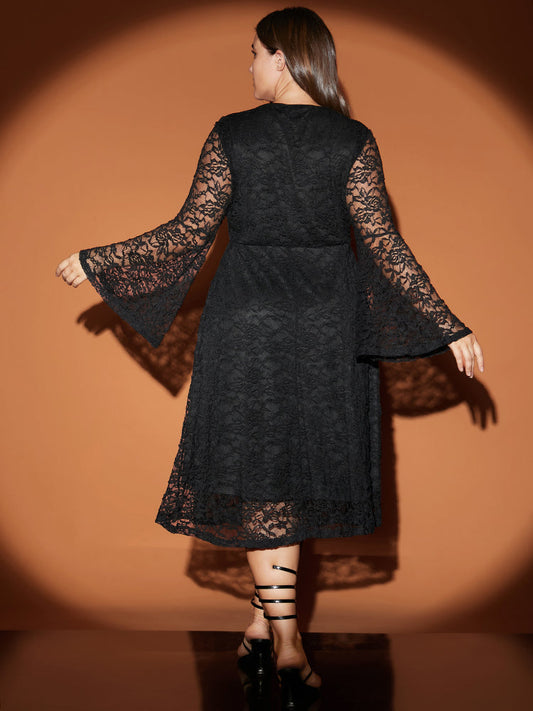 Solid Contrast Lace Bell Sleeve Ruffles Midi Dress