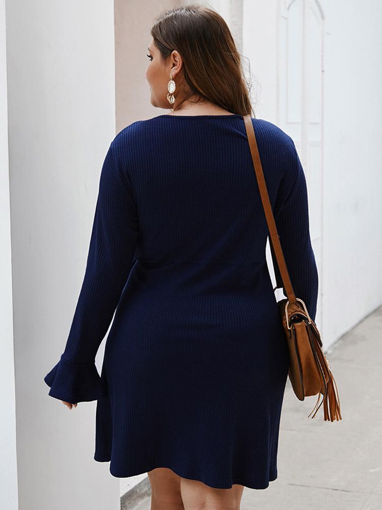 Sexy Buttton V-neck Knot Dress