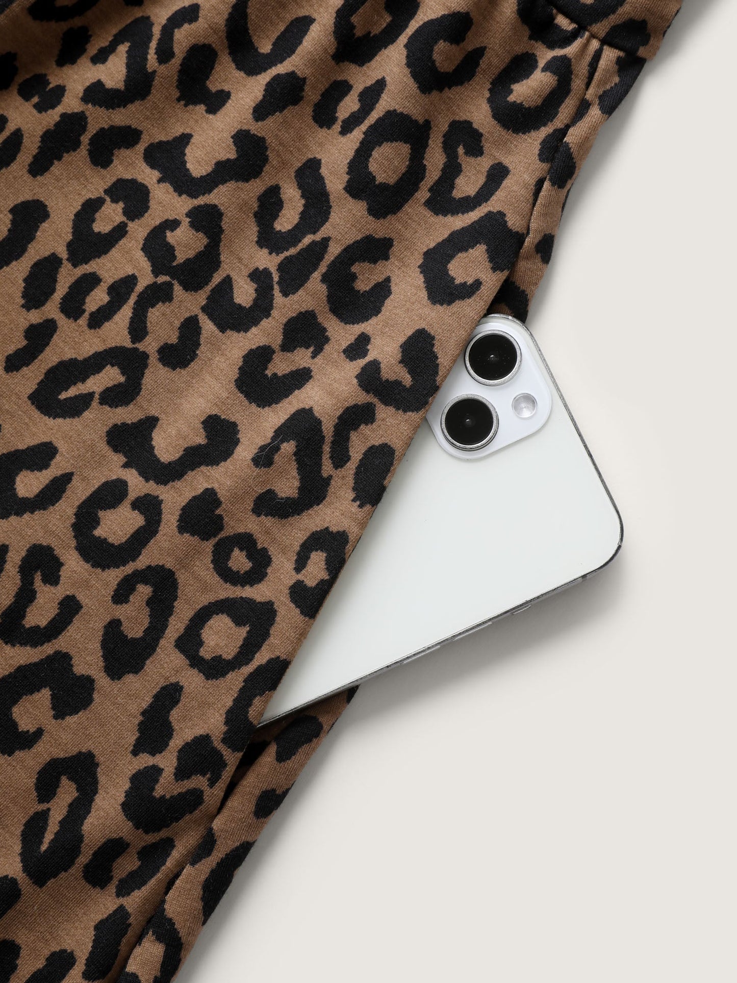 e4931870-9b38-4635-ae52-0ff8edcafa88