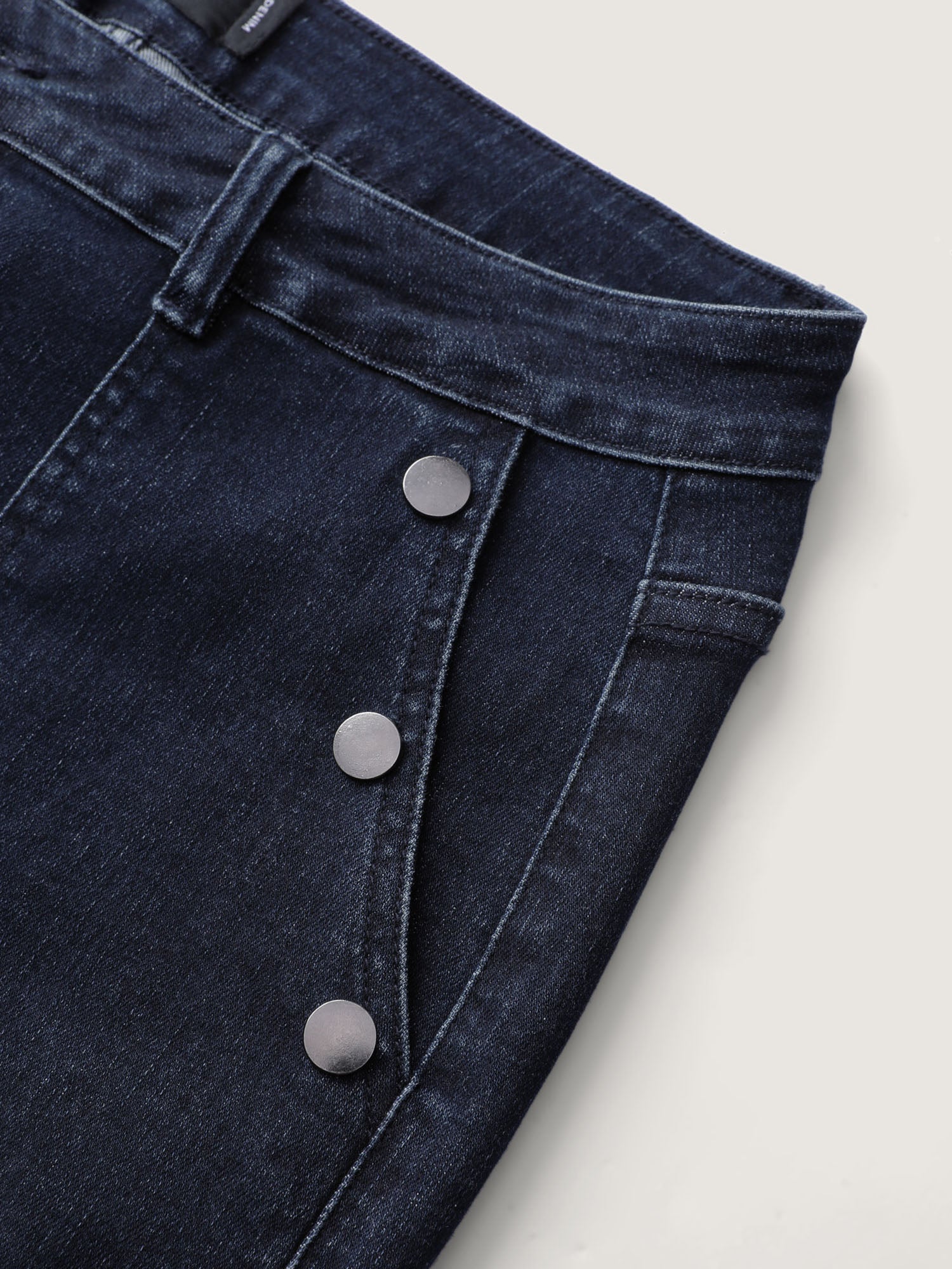 faa04154-4d6c-4d52-ae63-58e689ad99e0