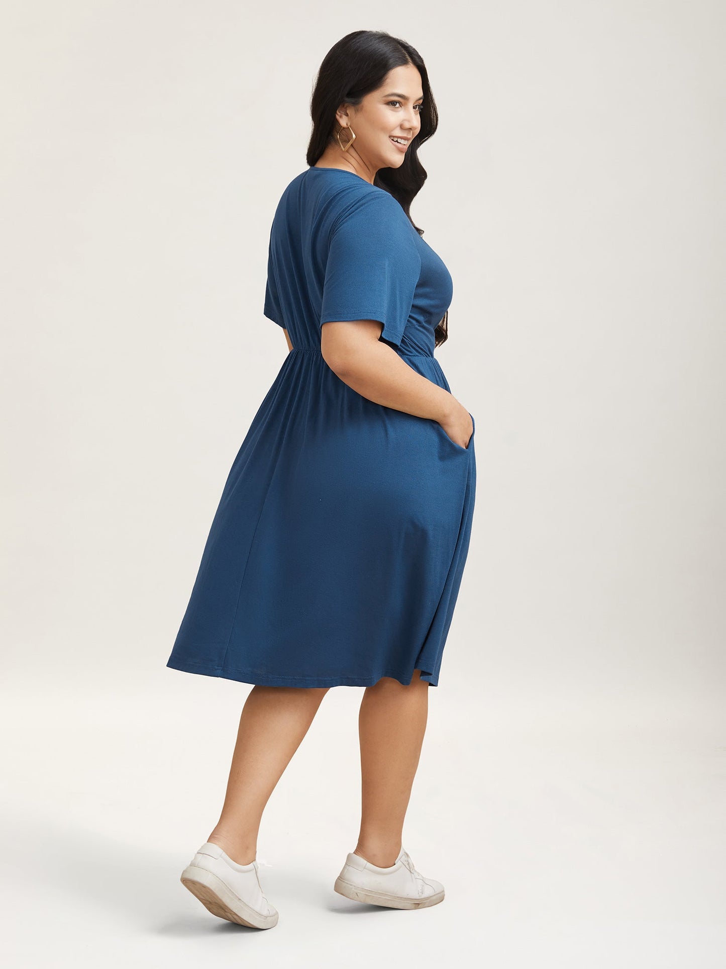 c6c6e536-36dc-42fa-8458-cd17575dea31