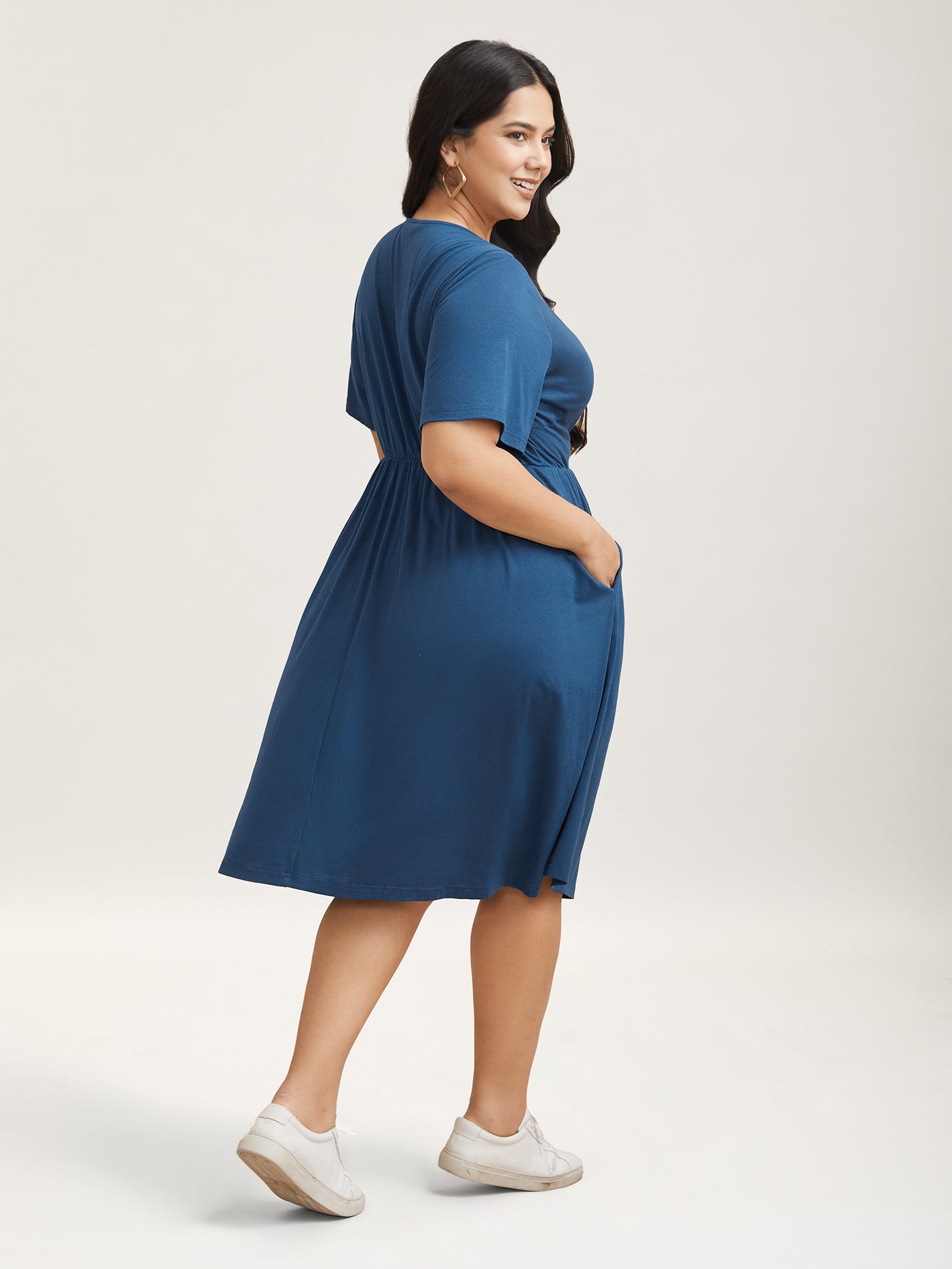 c6c6e536-36dc-42fa-8458-cd17575dea31