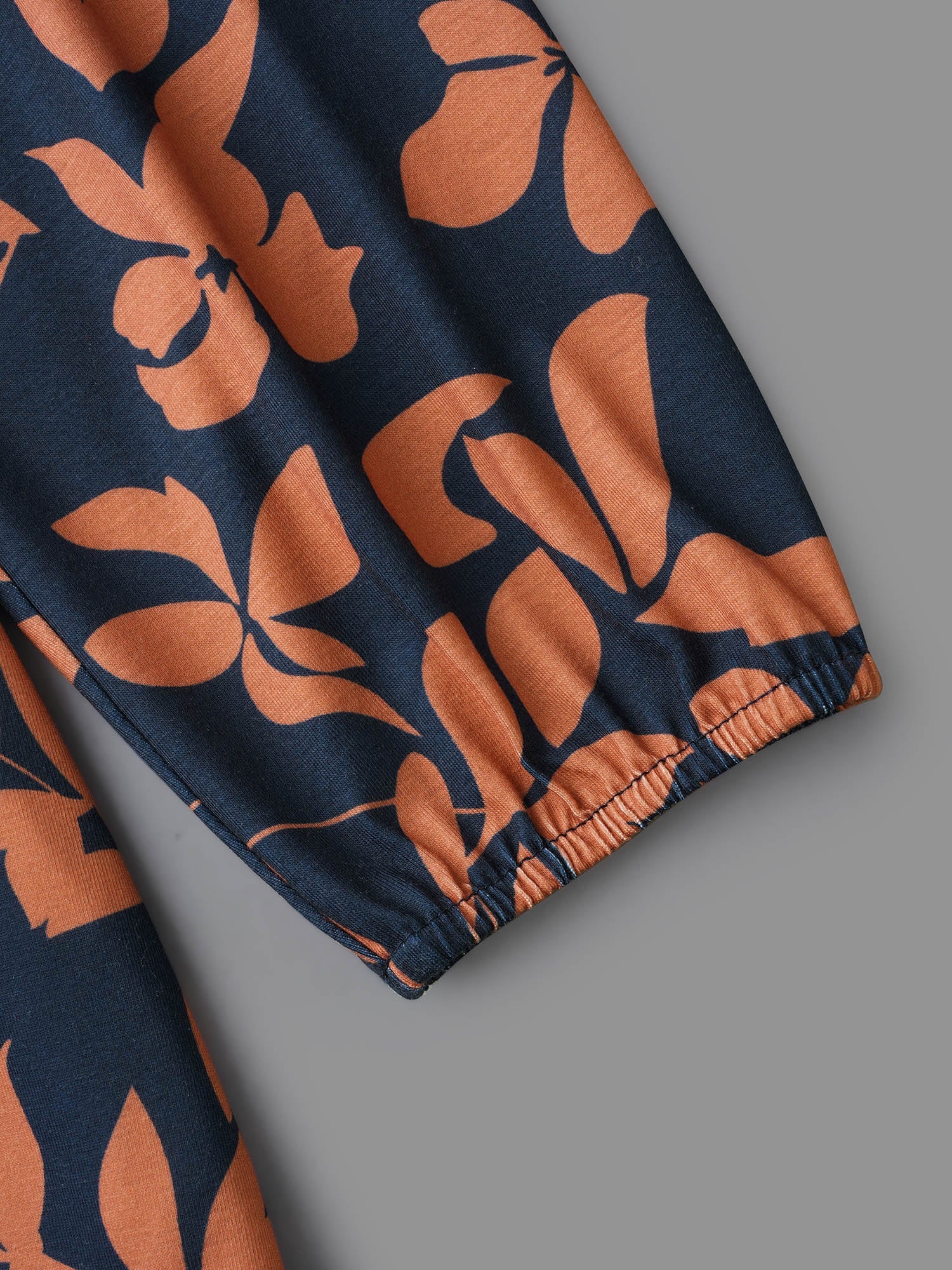 21b49890-a394-49c1-8c5f-38cfb6166df7