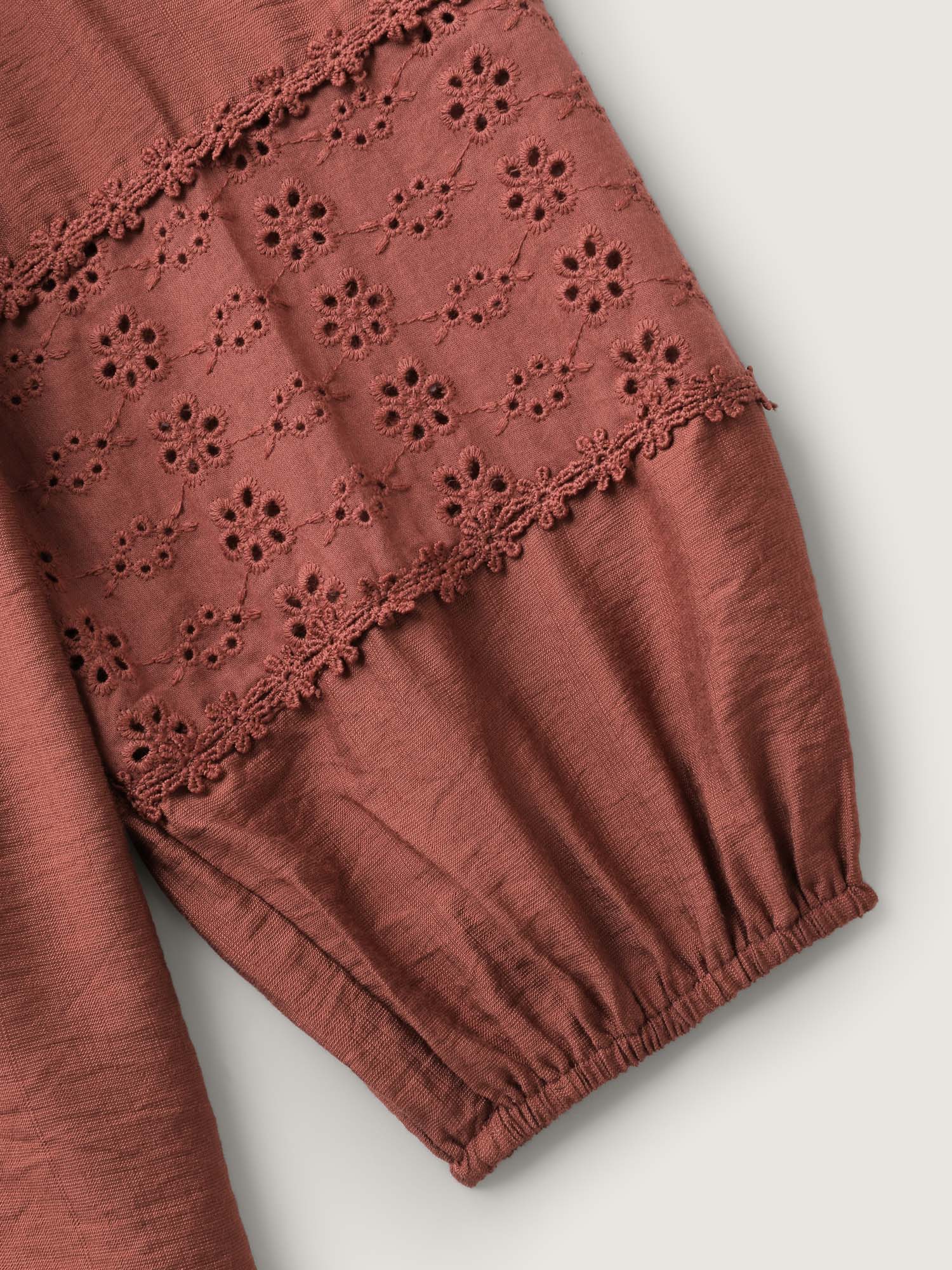 a4c7a667-31a0-4933-bf69-f1fdbc69b468